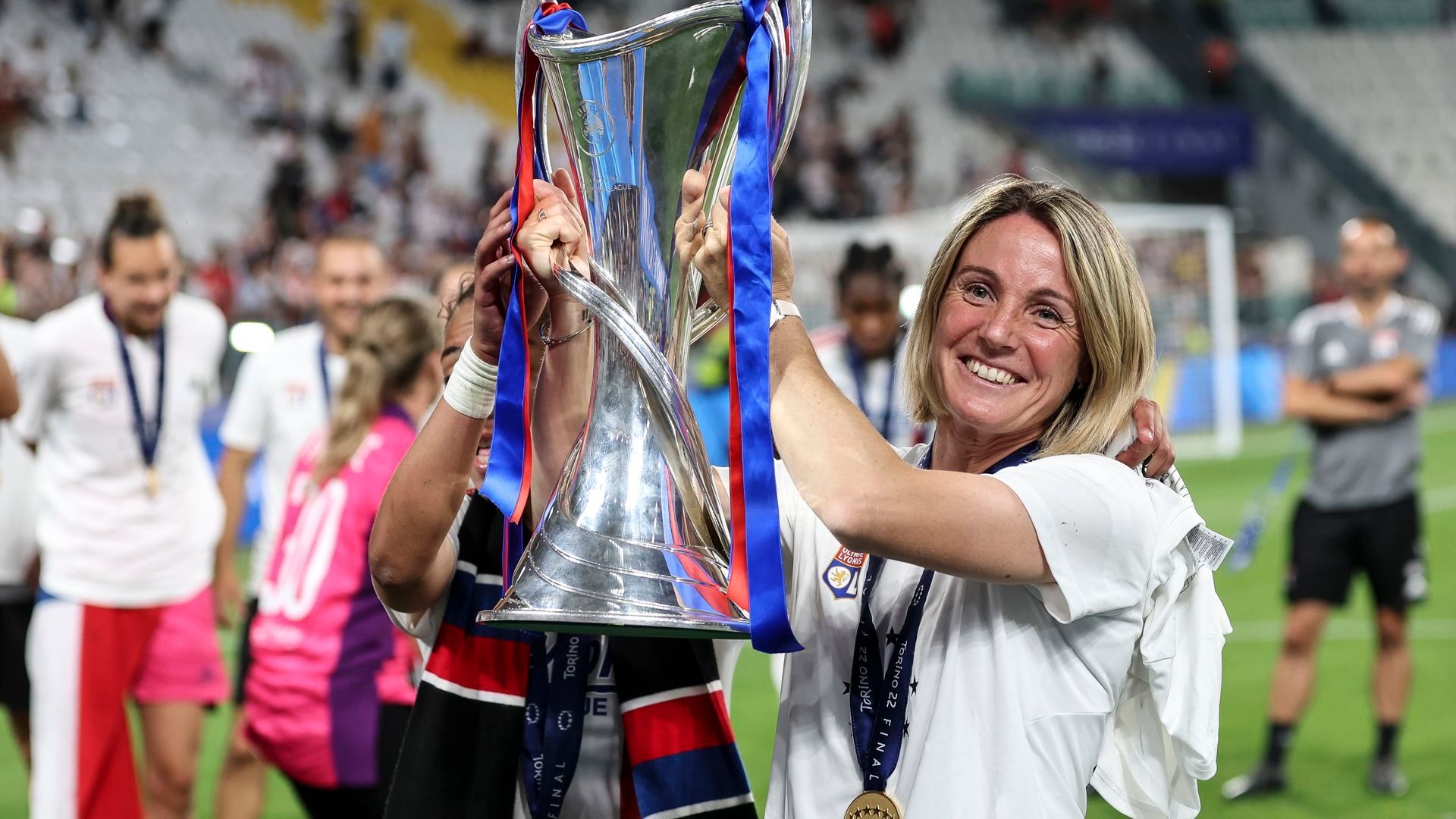 Sonia Bompastor, Lyon UWCL champions 2021/22