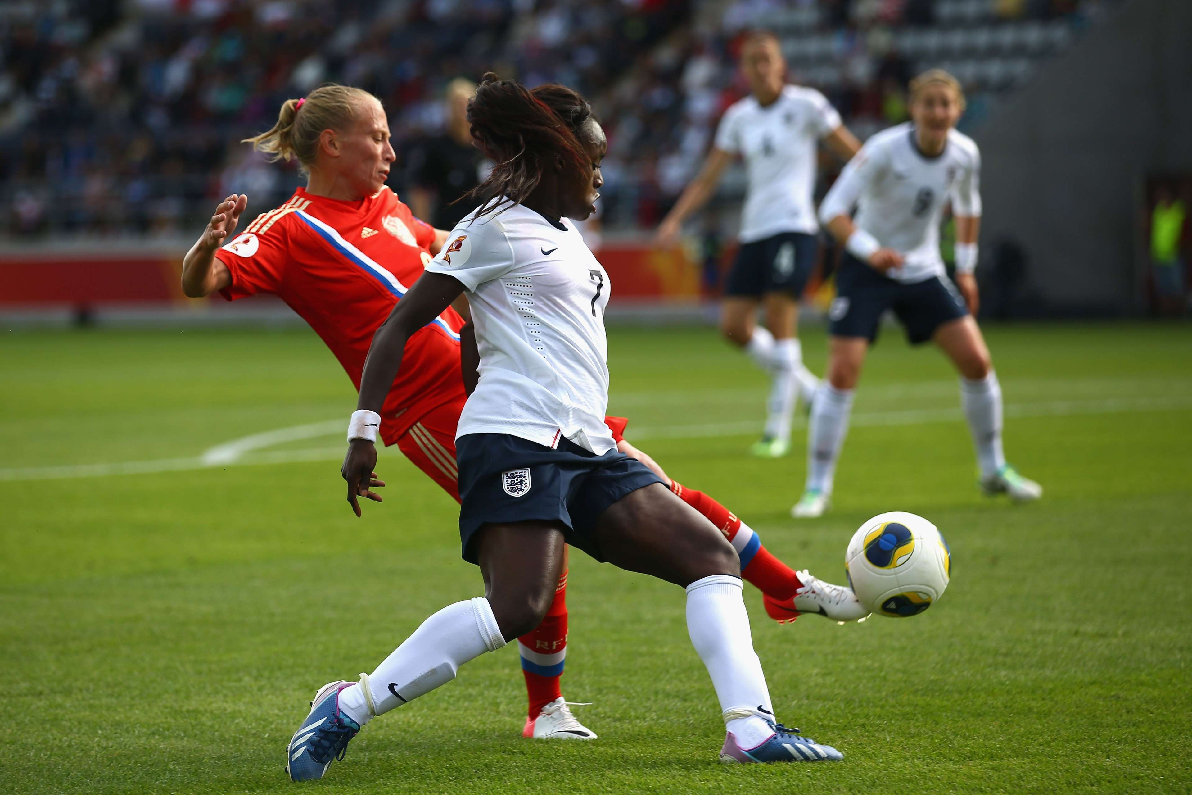 Eniola Aluko, Valentina Savchenkova