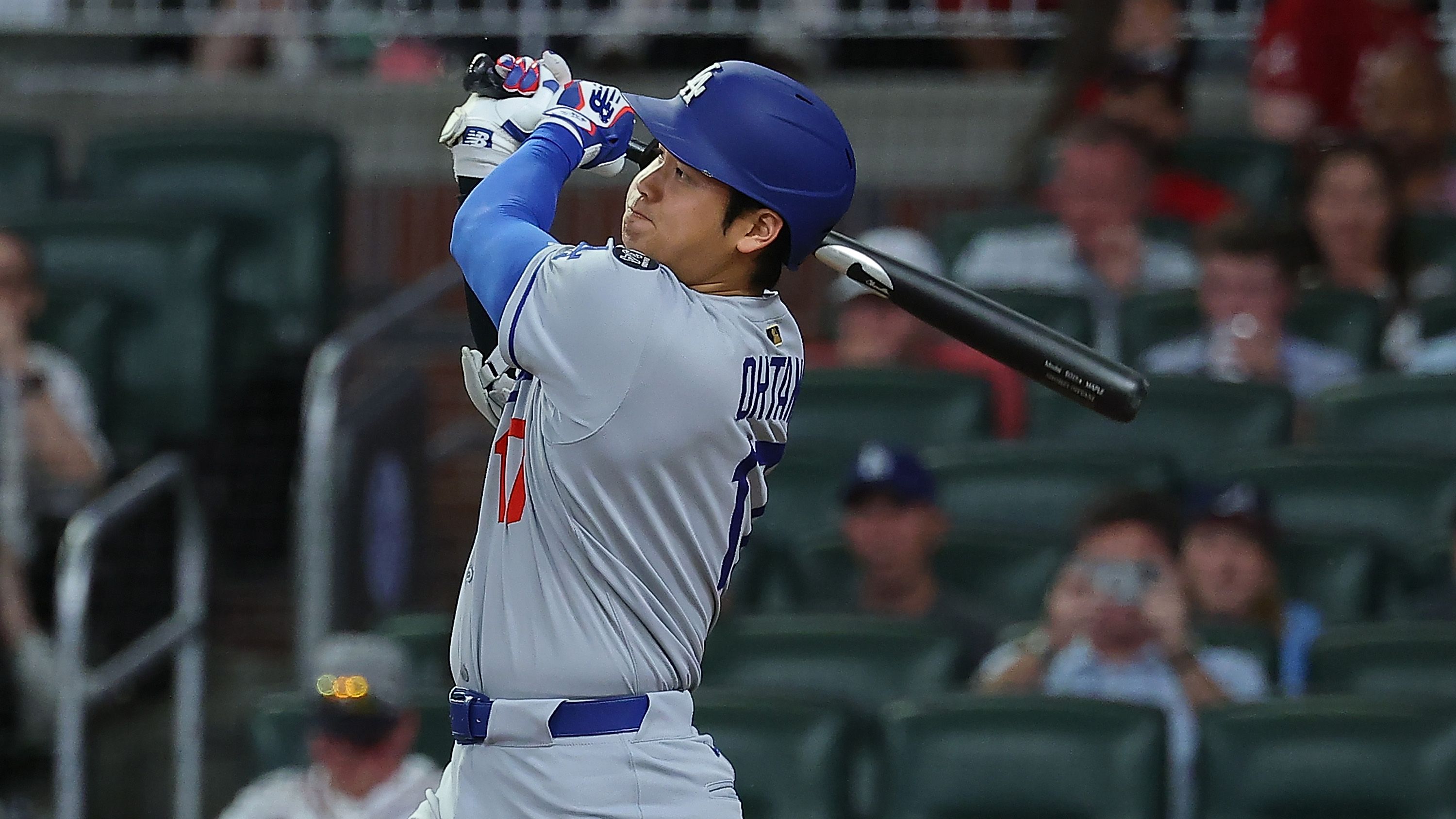 MLB メジャーリーグ マイアミマーリンズ　野球チーム　古着　L マイアミマーリンズ野球故郷のグラフィックTシャツ-メンズ