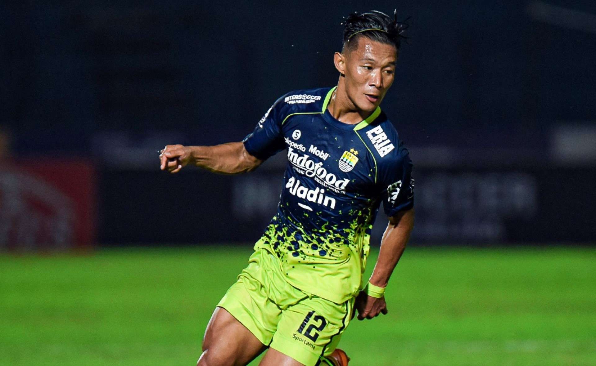 Henhen Herdiana - Persib Bandung