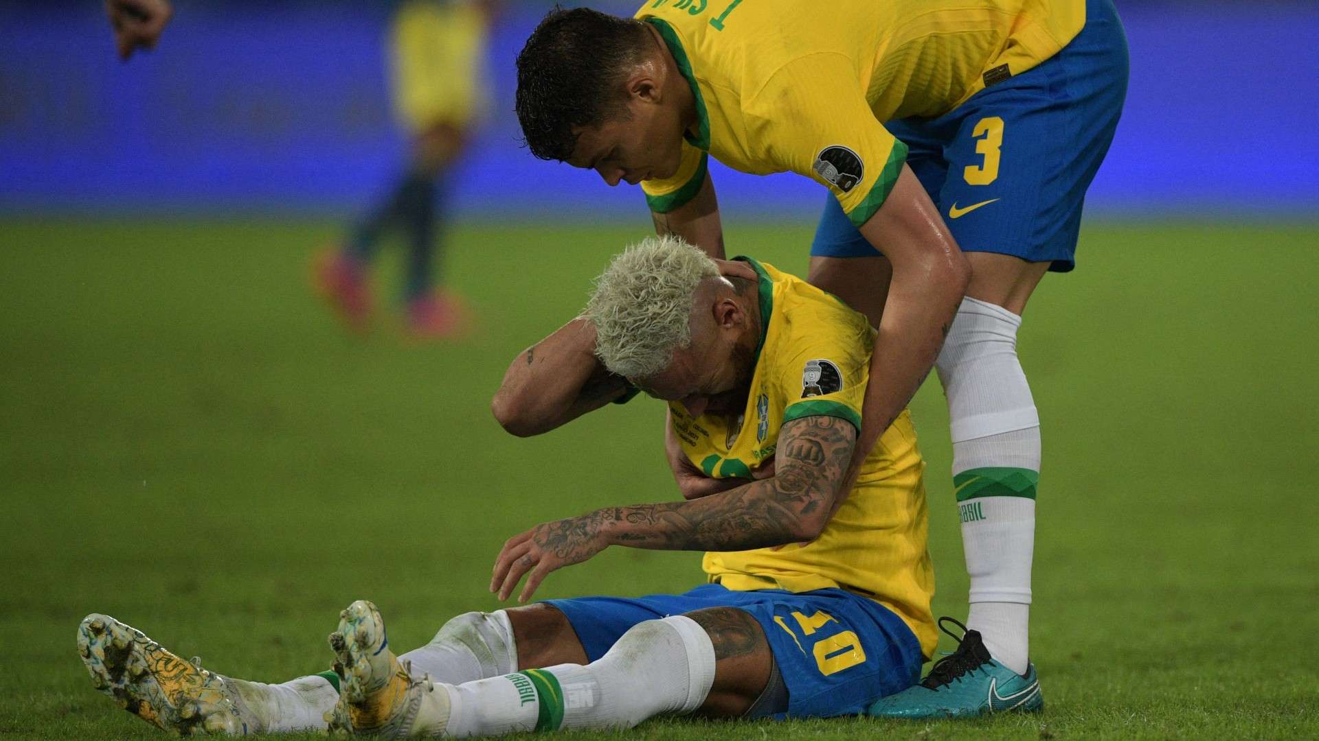 Thiago Silva Neymar Brasil Colombia Copa América 23 06 2021