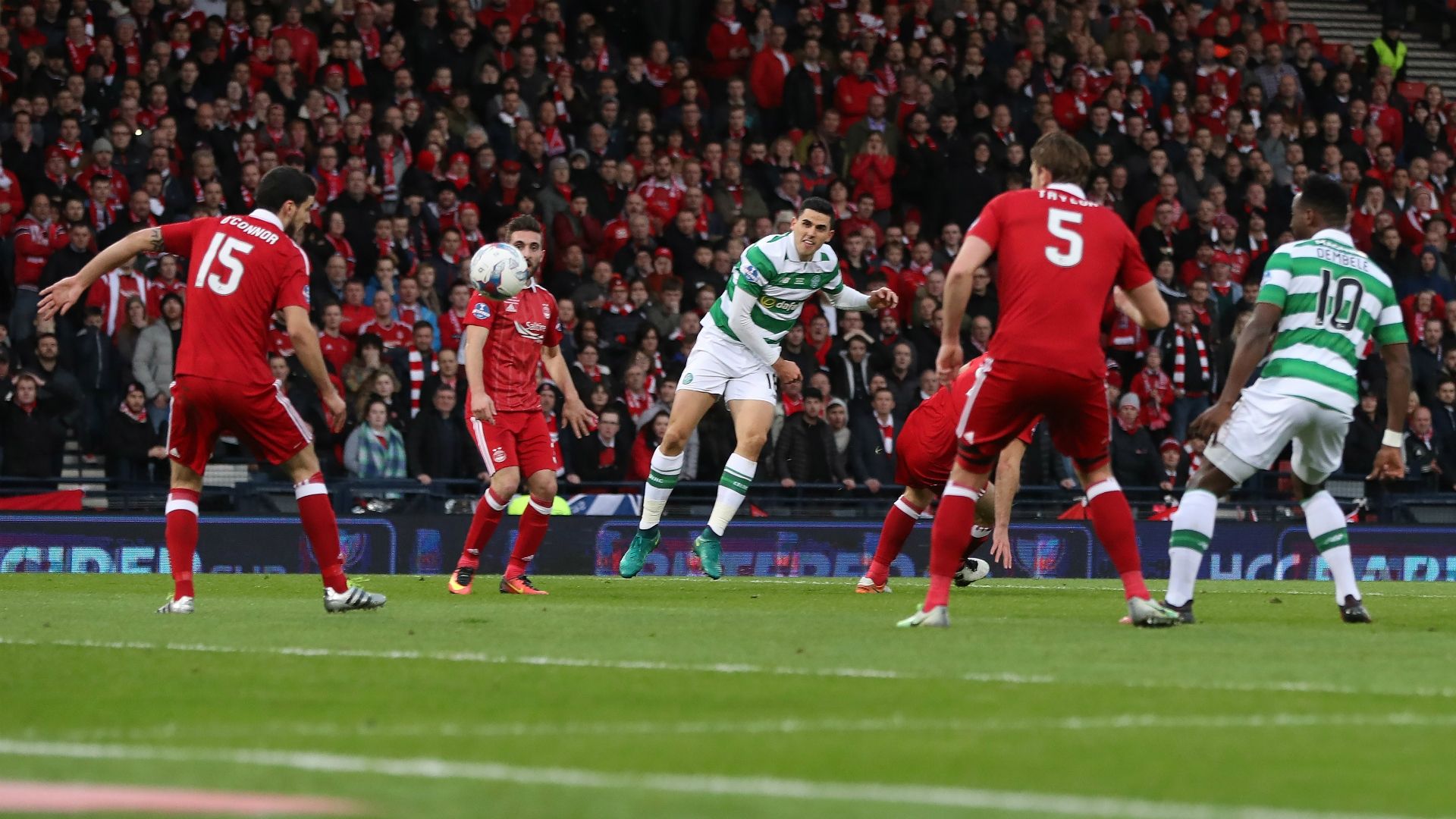 Tom Rogic Aberdeen v Celtic Scottish League Cup 27112016