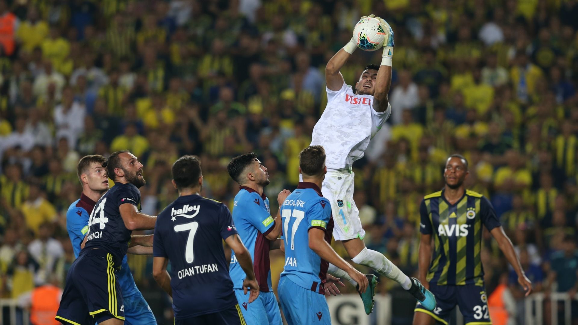 ugurcan cakir trabzon fener