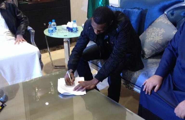 كريري يوقع للهلال