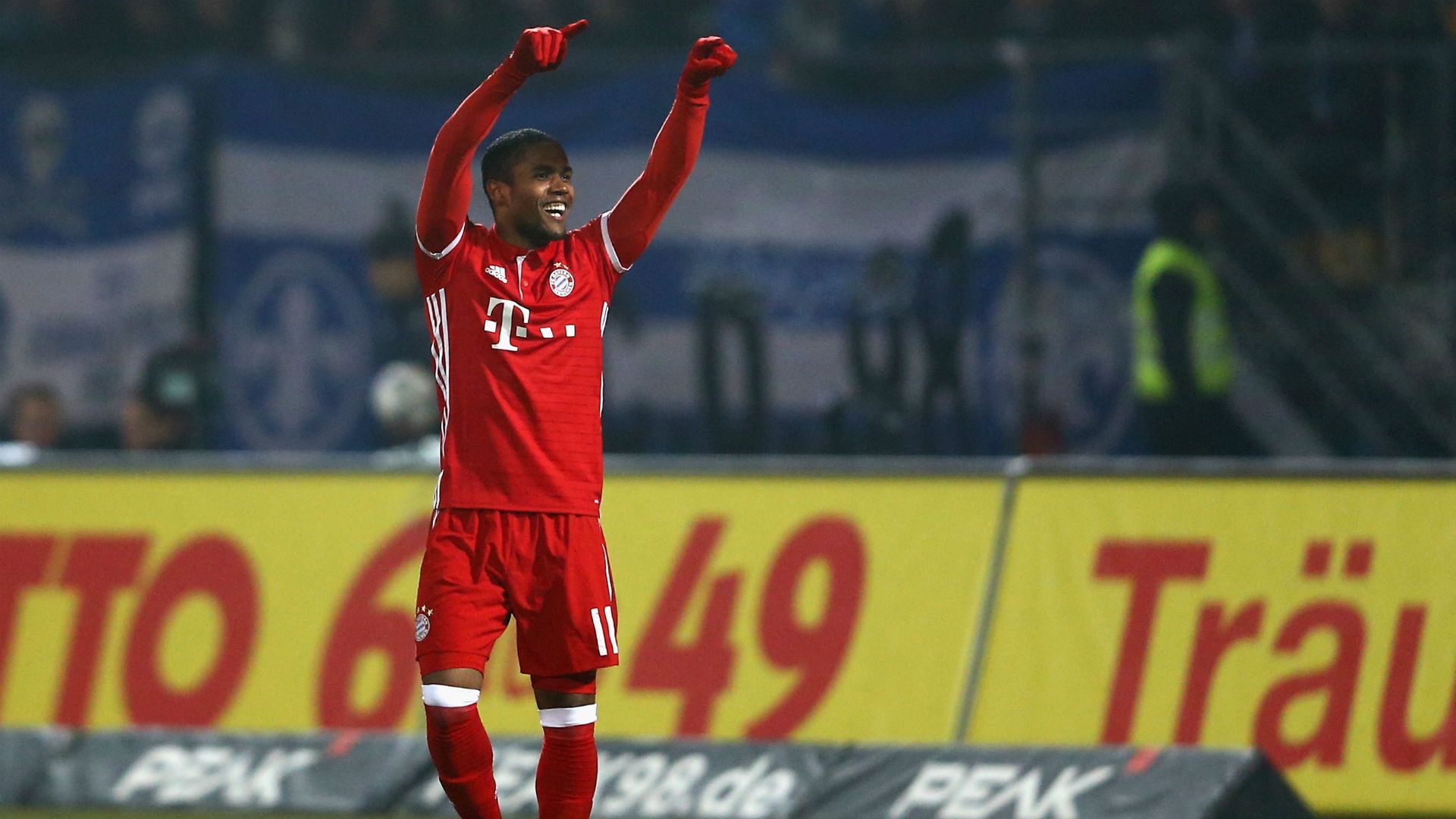 Douglas Costa Bundesliga Darmstadt v Bayern 181216