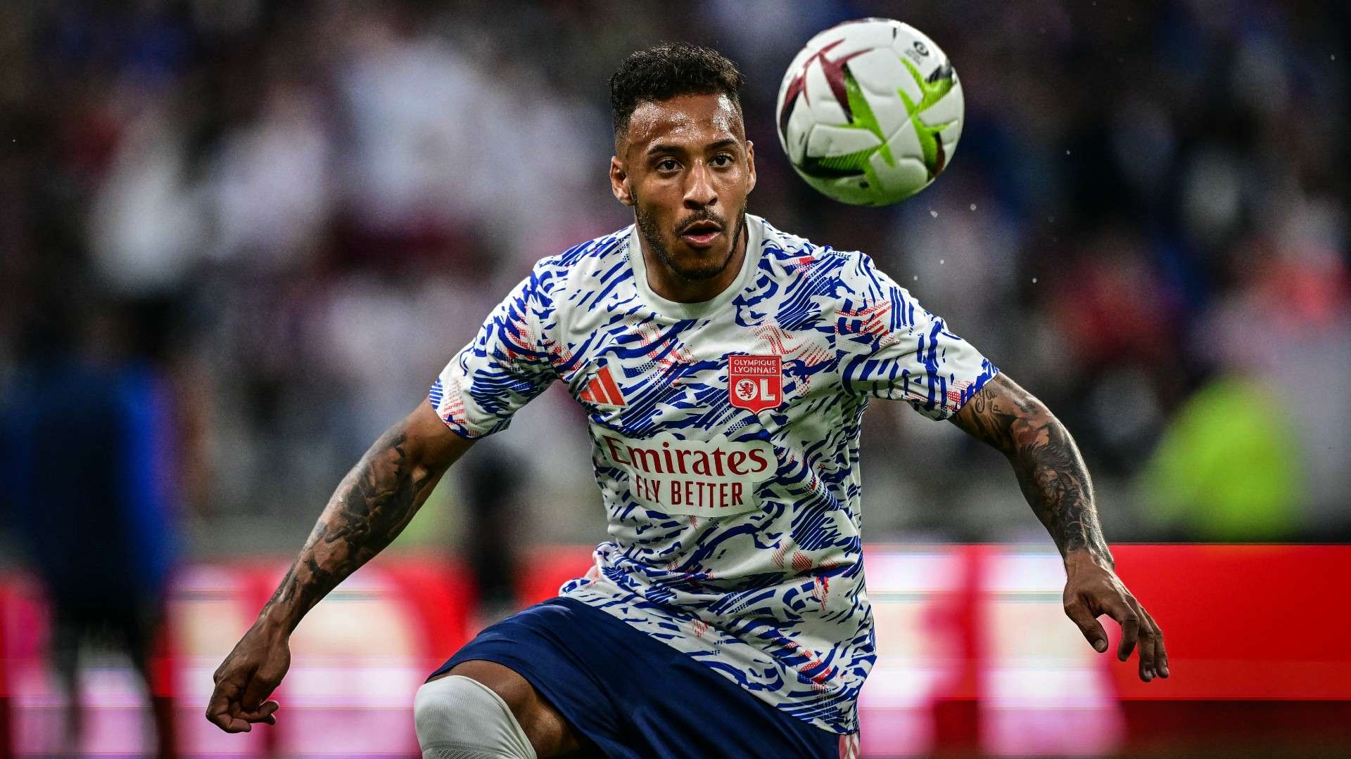 Lyon's French midfielder #08 Corentin Tolisso warms up
