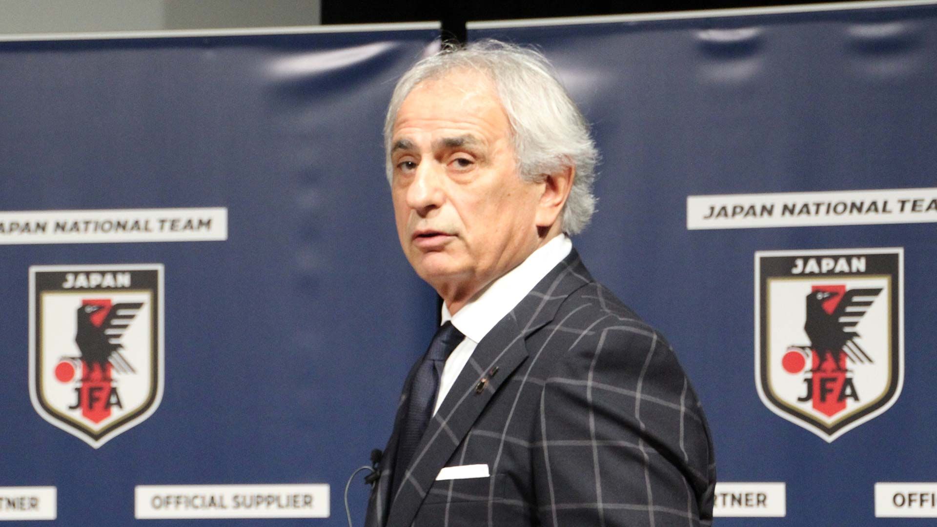 2017-11-29-japan-Vahid_Halilhodzic
