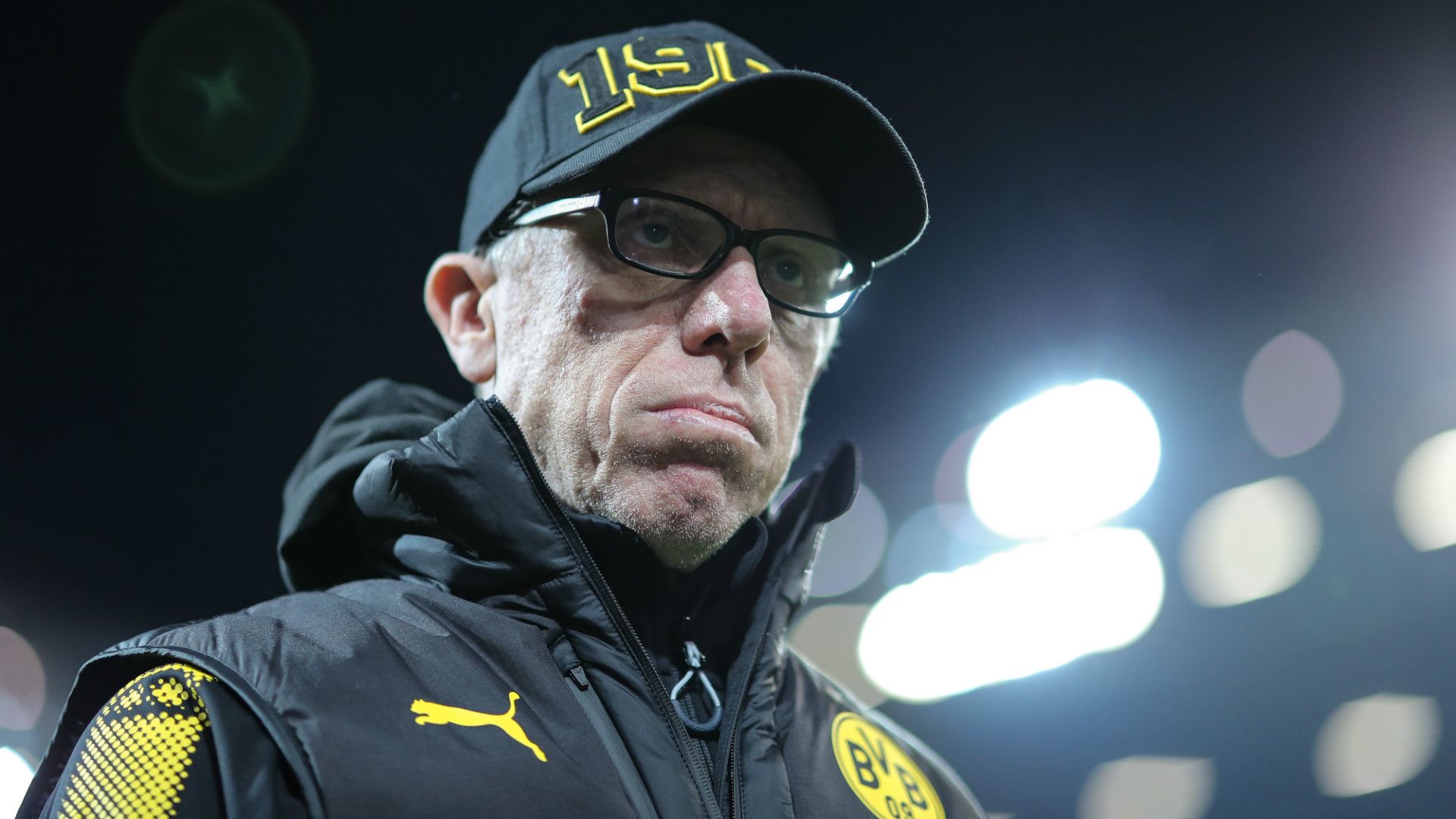 Peter Stöger Borussia Dortmund Bundesliga 12/12/2017