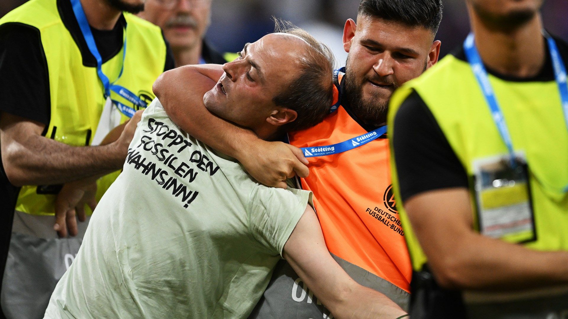 Streaker Germany Colombia 2023