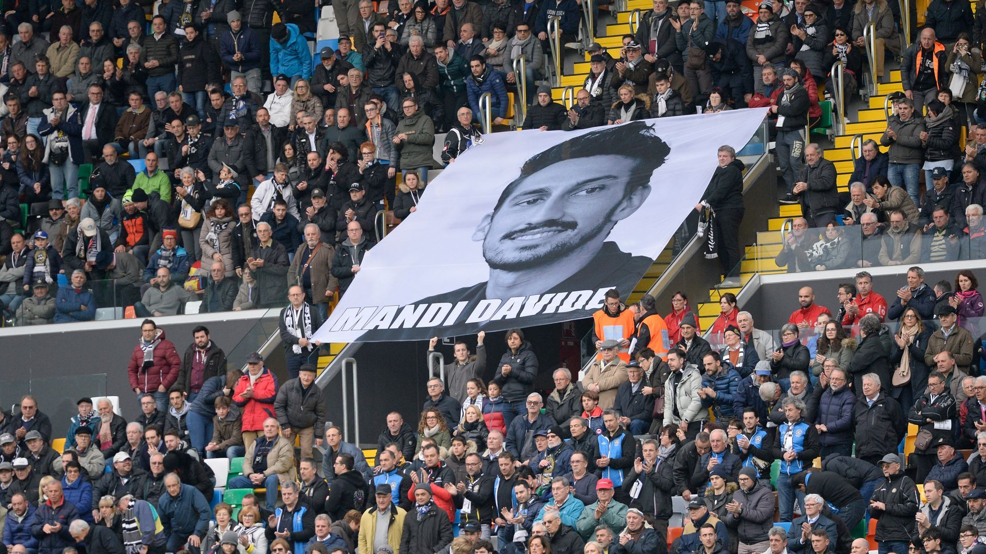 Davide Astori tribute Udinese Fiorentina Serie A