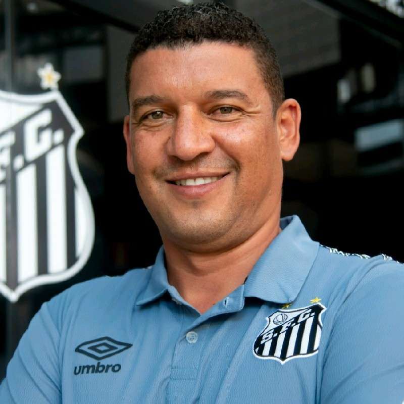 Ricardo Mendes coordenador da base do Santos