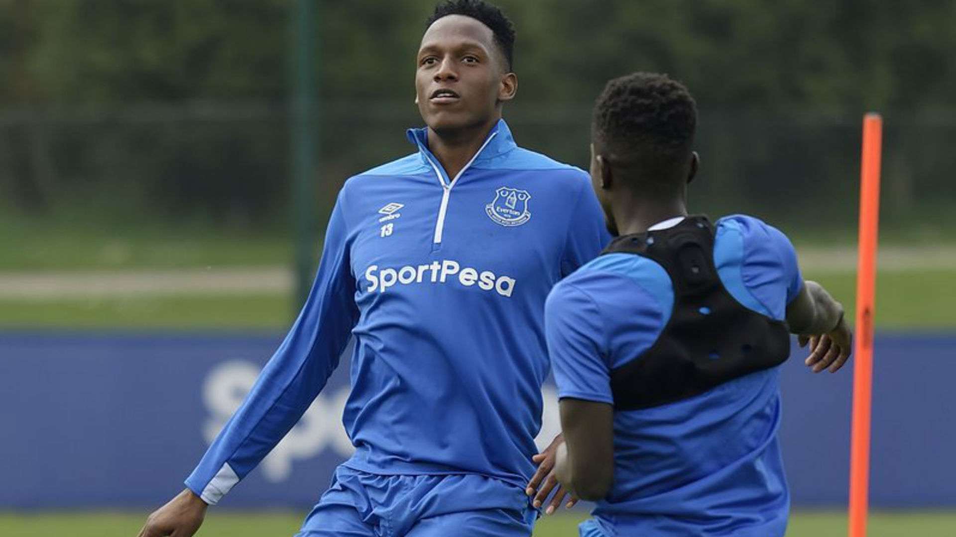 Yerry Mina entrenamiento Everton 2019