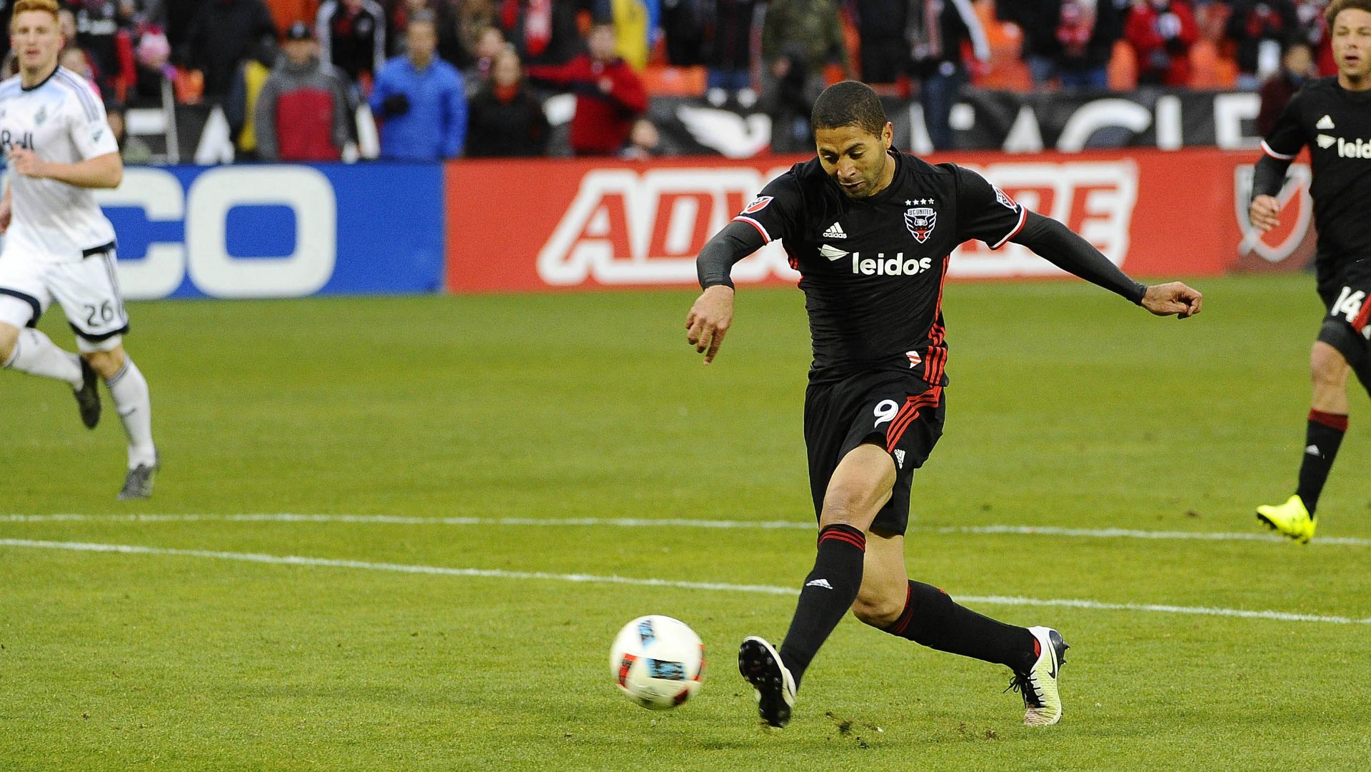 Alvaro Saborio D.C. United Vancouver Whitecaps MLS 04092016
