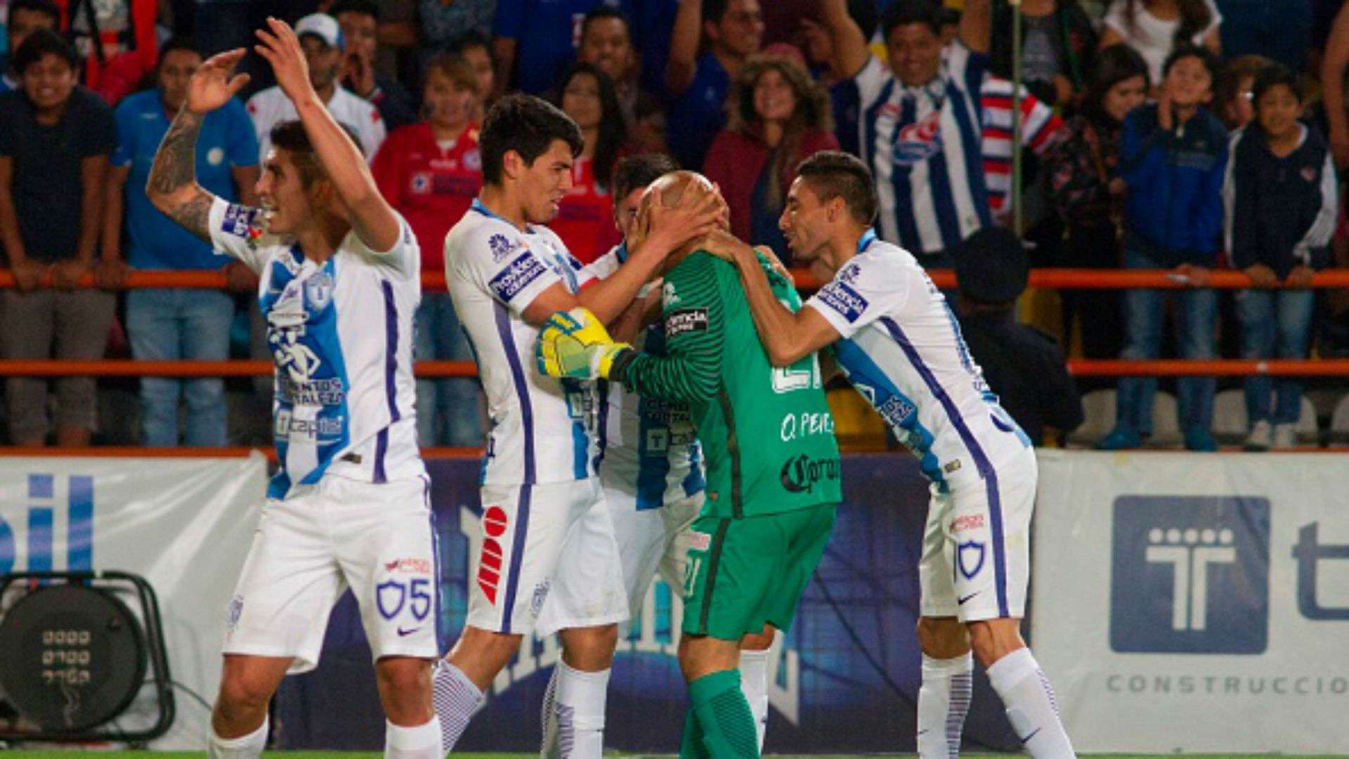 Oscar Perez Pachuca Liga MX Mexico Clausura 2017