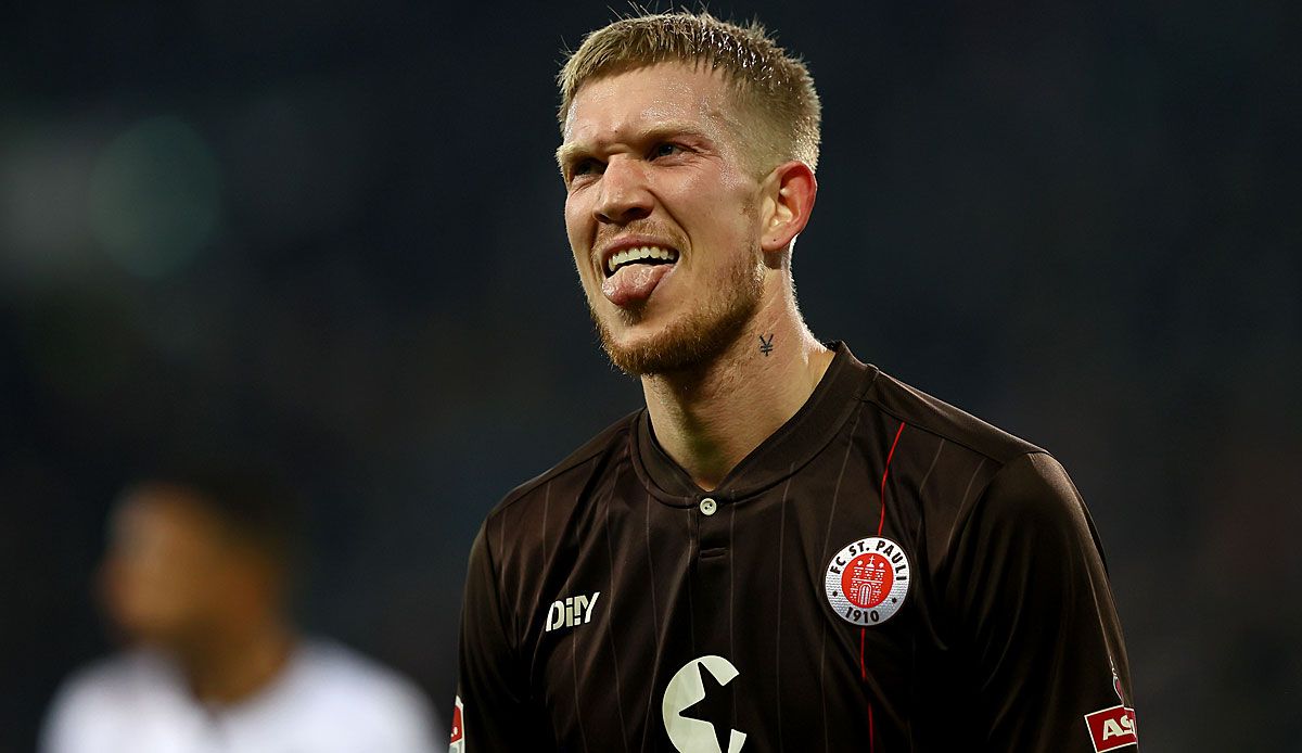 Simon Makienok St Pauli