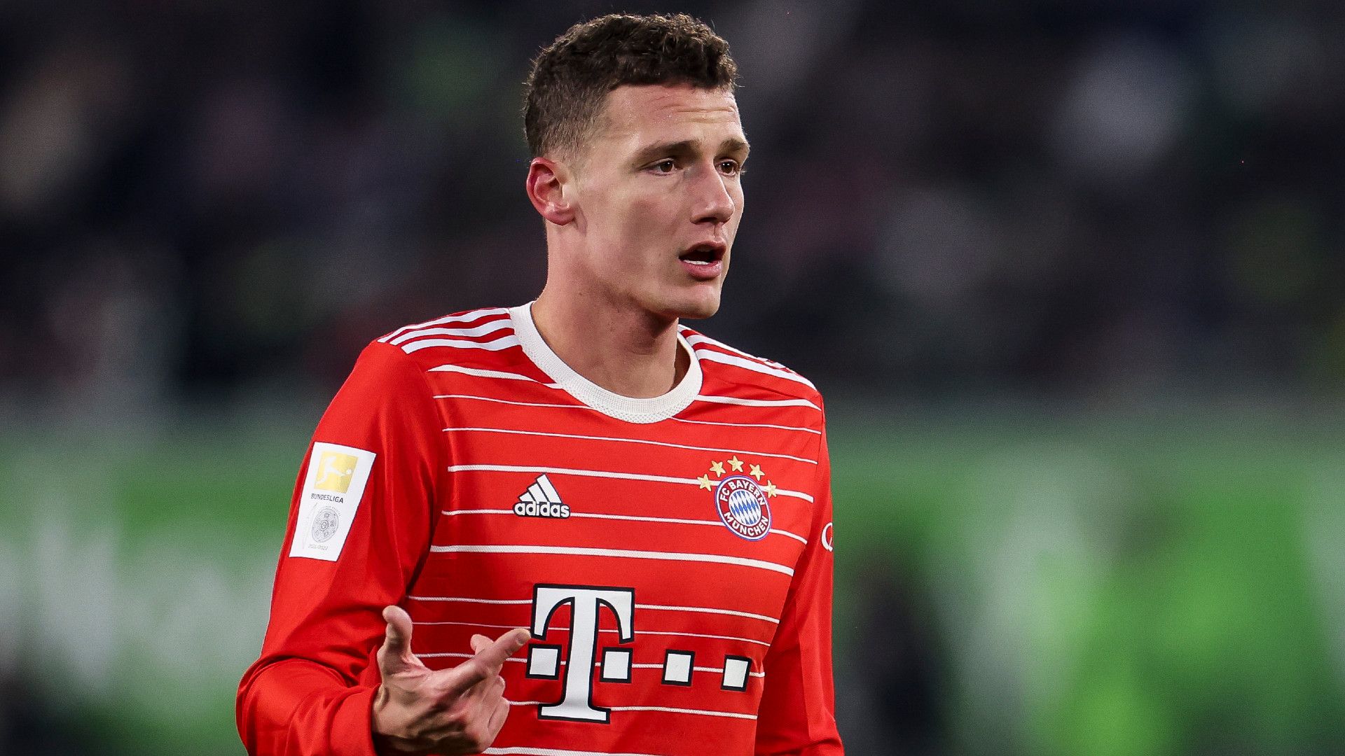 BENJAMIN PAVARD BAYERN MÜNCHEN
