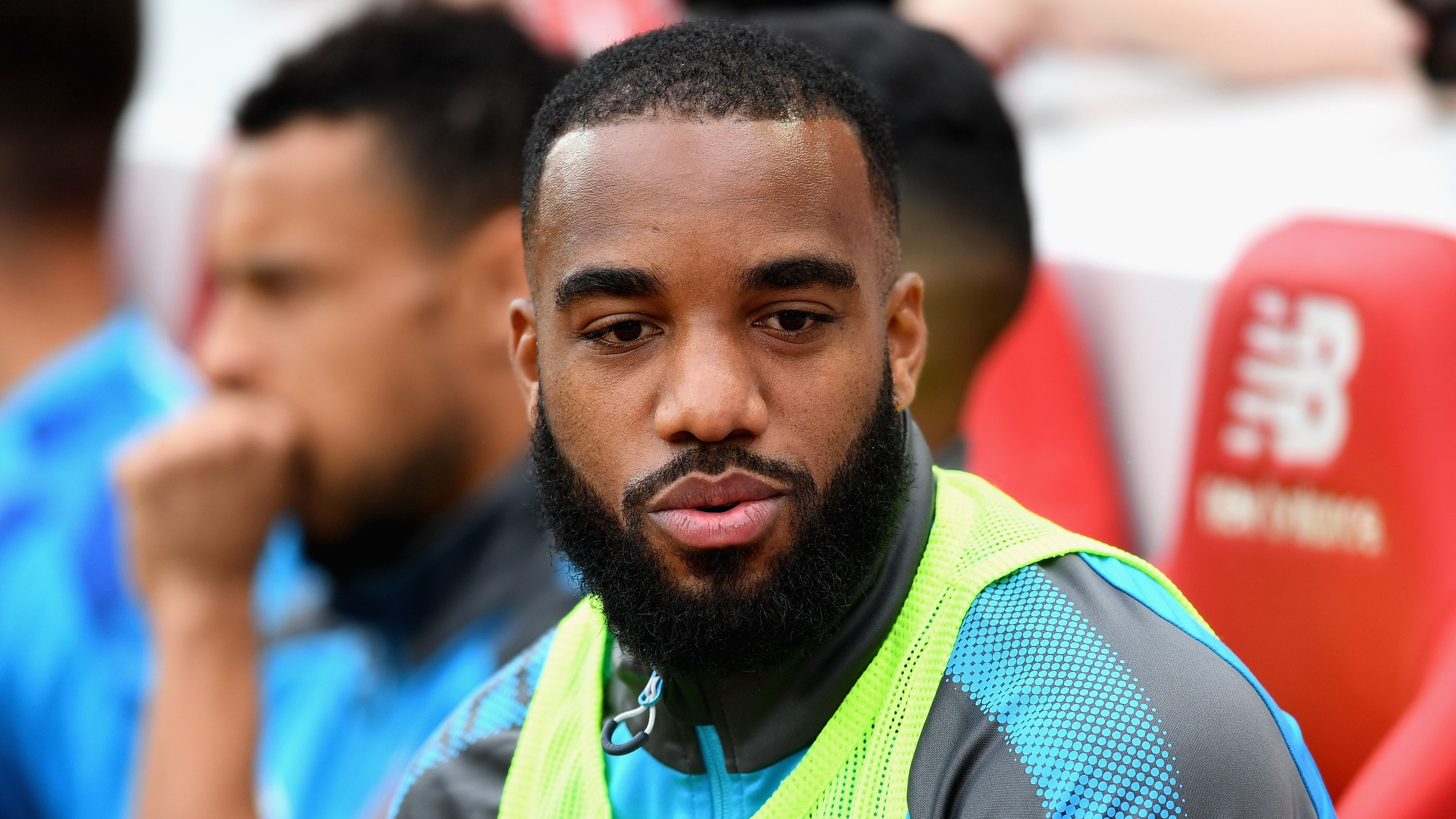 Alexandre Lacazette Arsenal Liverpool Premier League