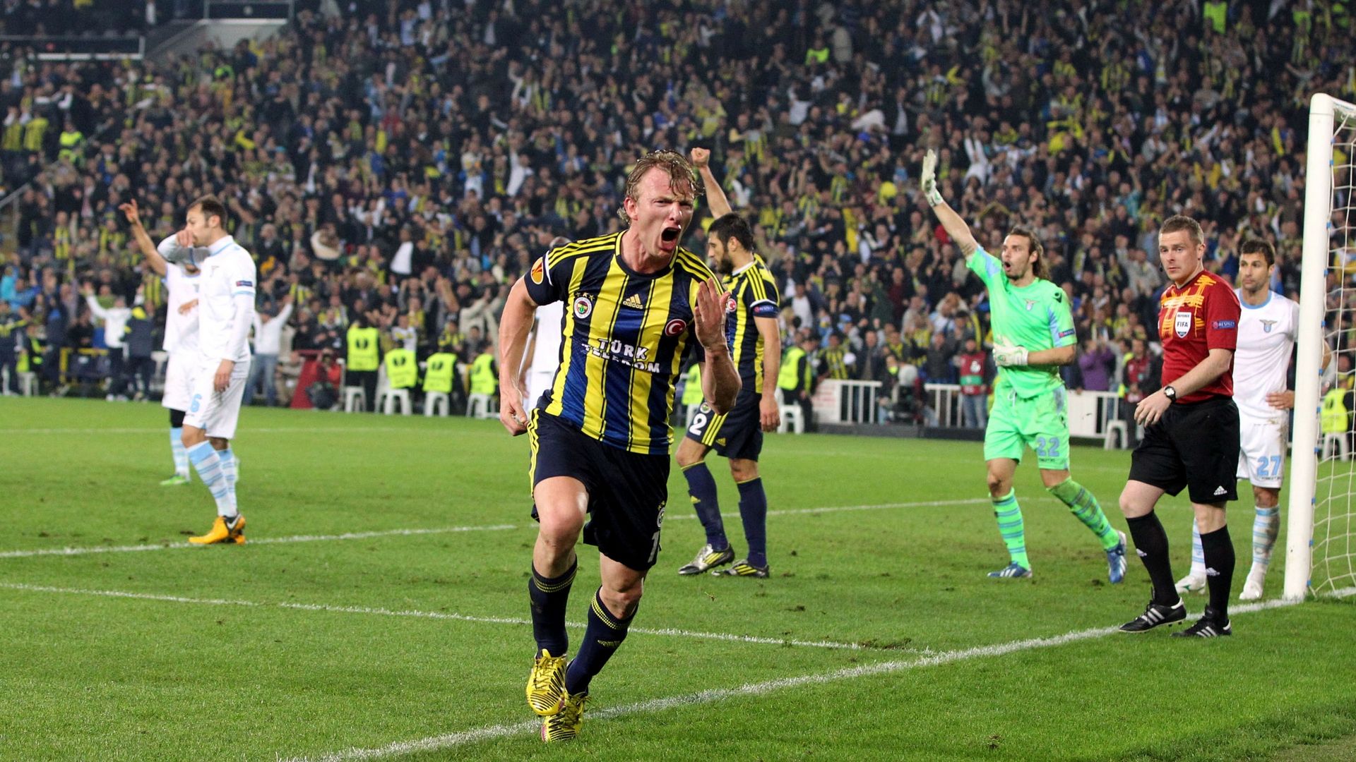 Fenerbahce vs Lazio.
