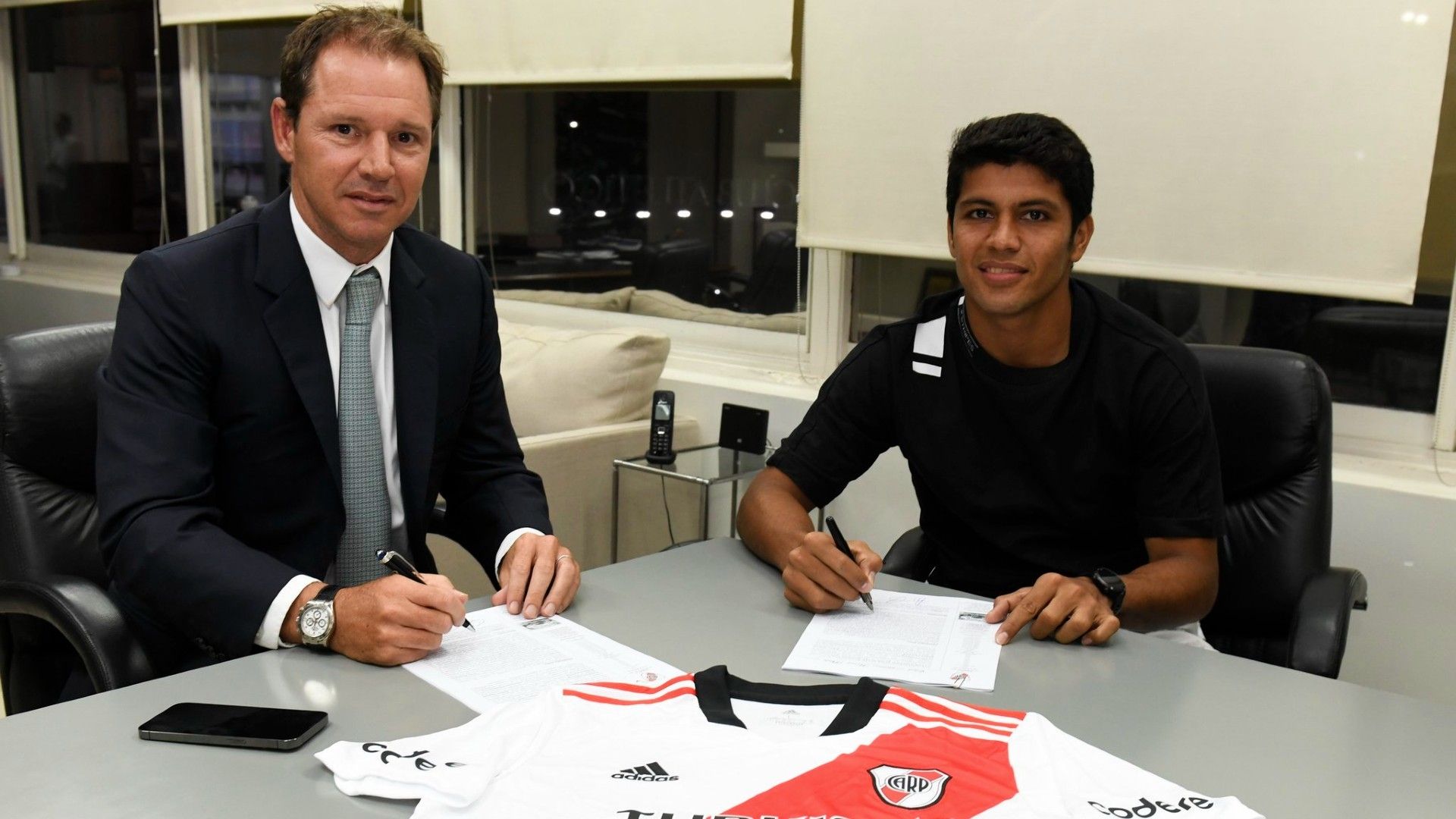 Jorge Brito Robert Rojas renovacion River Plate 03032022