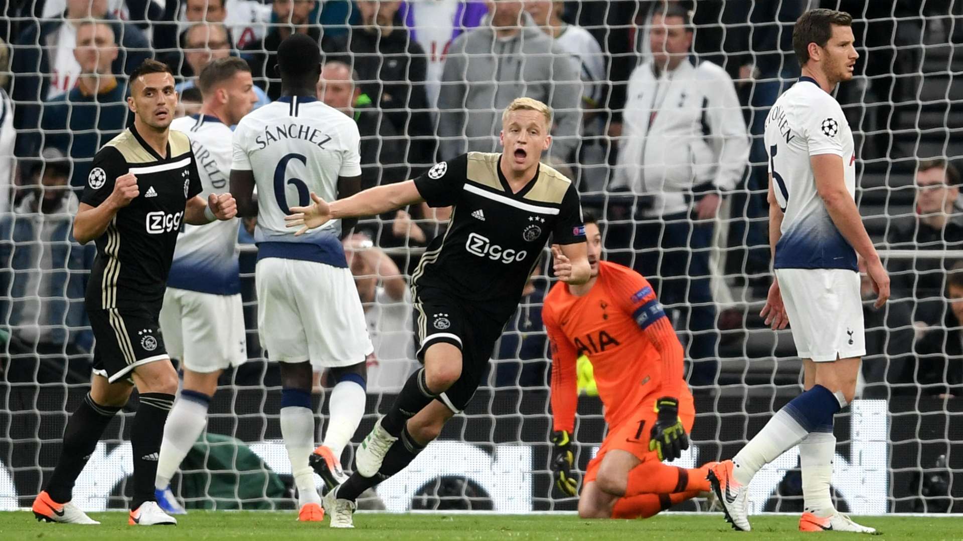Tottenham Ajax van de Beek 04302019