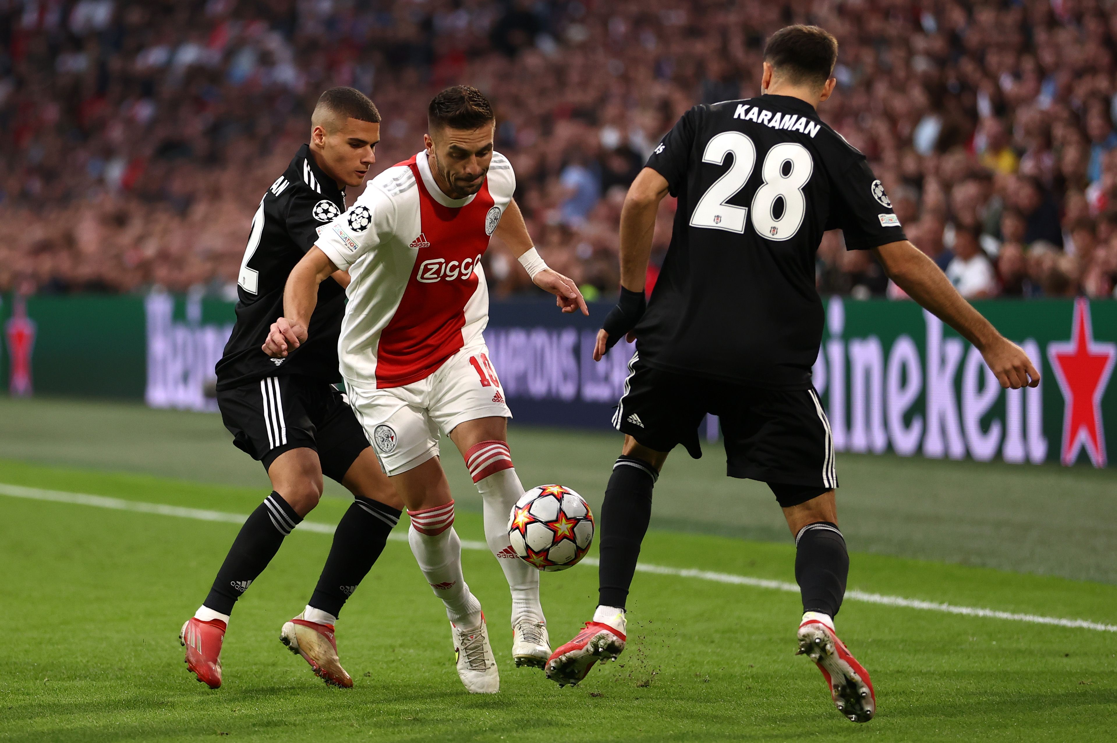 Ajax vs Besiktas. 09.28.2021