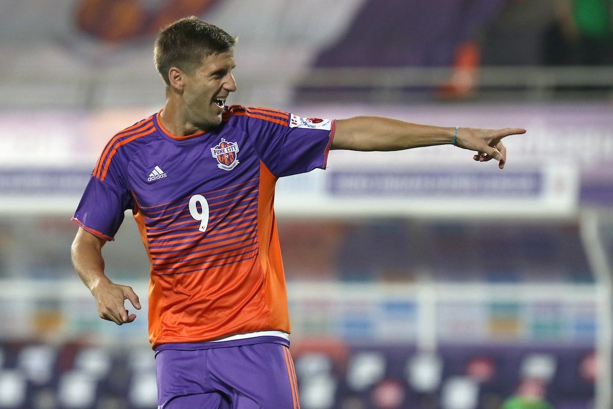 FC Pune City Kerala Blasters Emiliano Alfaro