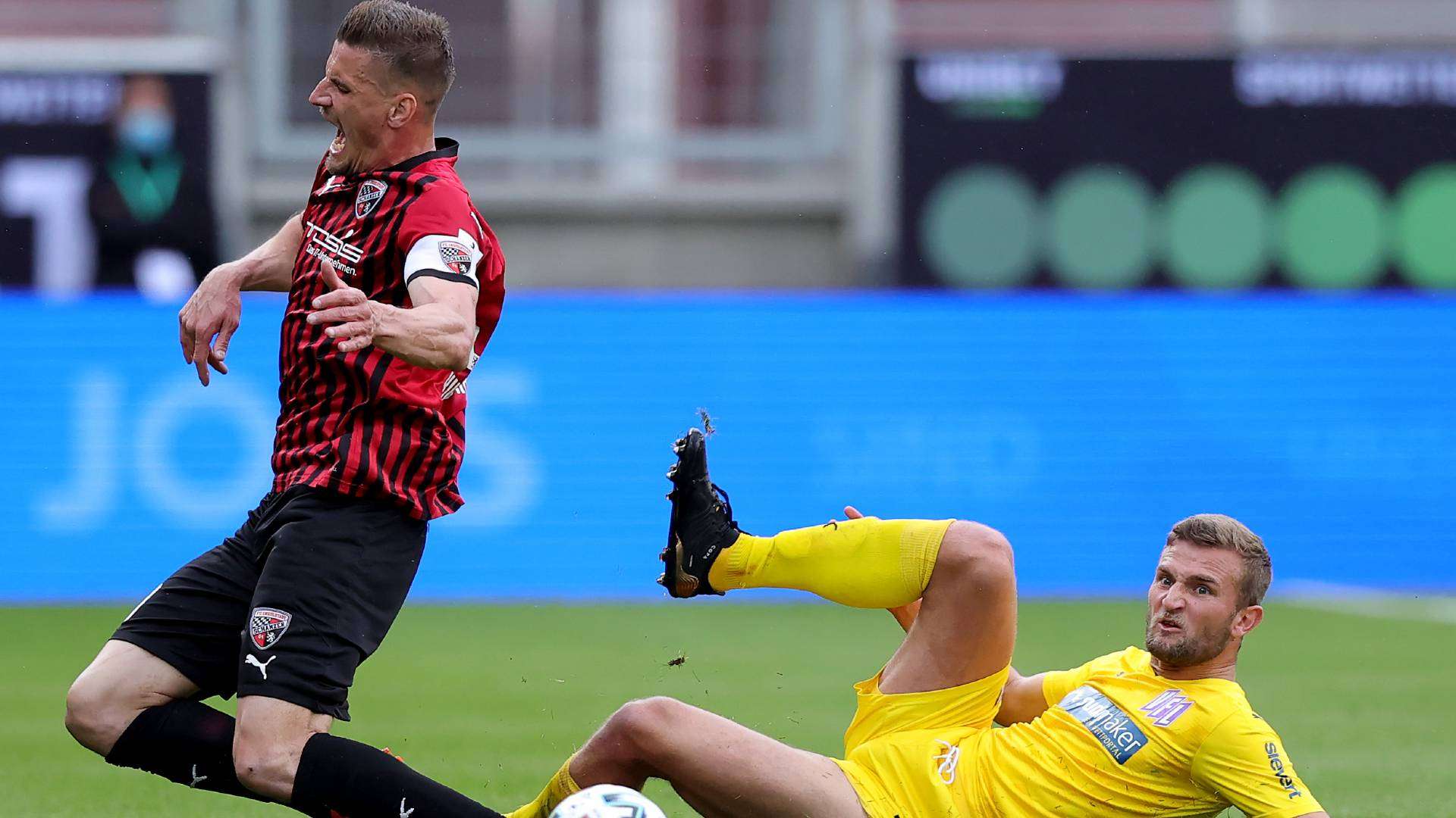 Stefan Kutschke FC Ingolstadt Timo Beermann VfL Osnabrück Relegation