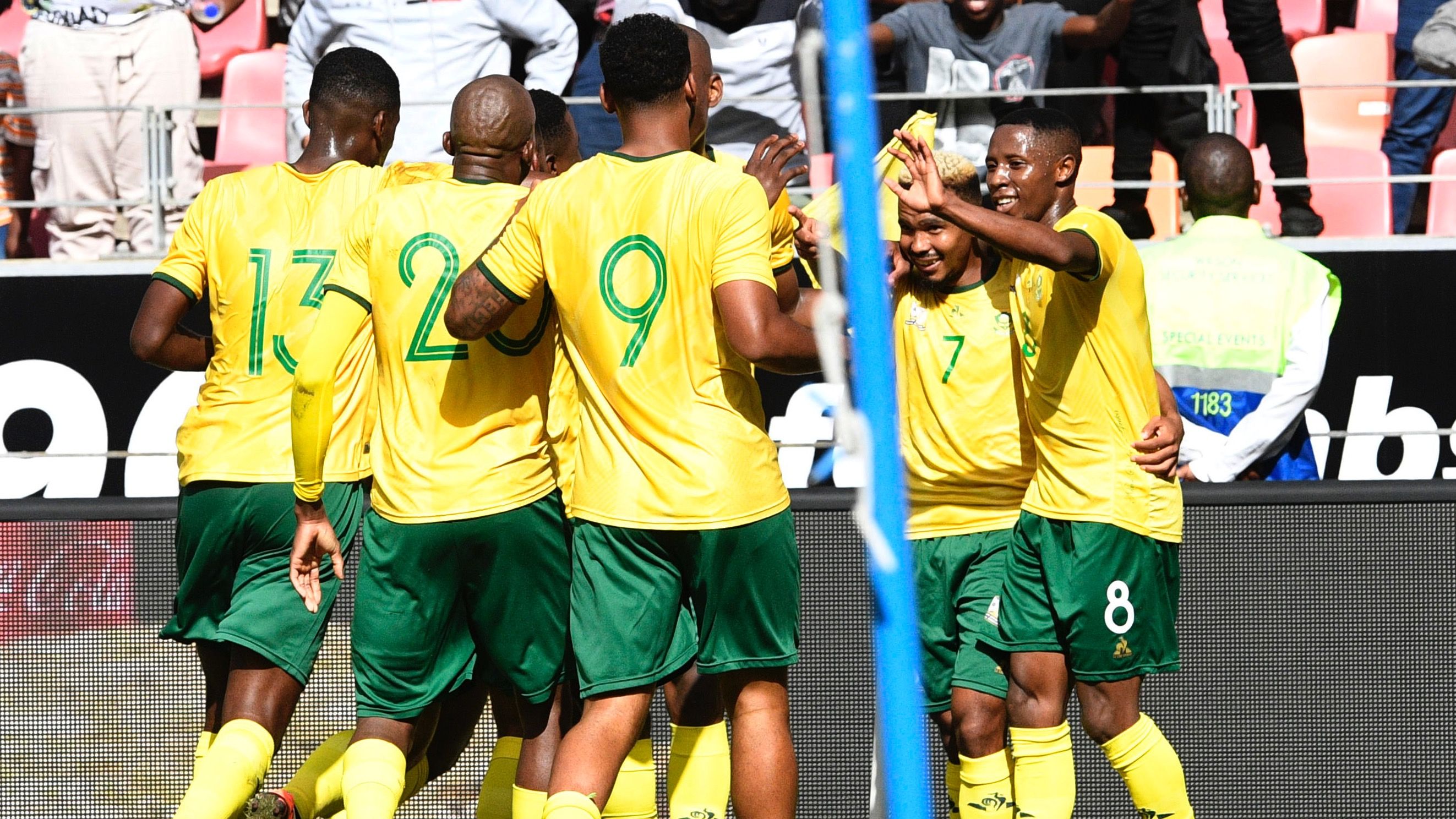 Oswin Appollis, South Africa