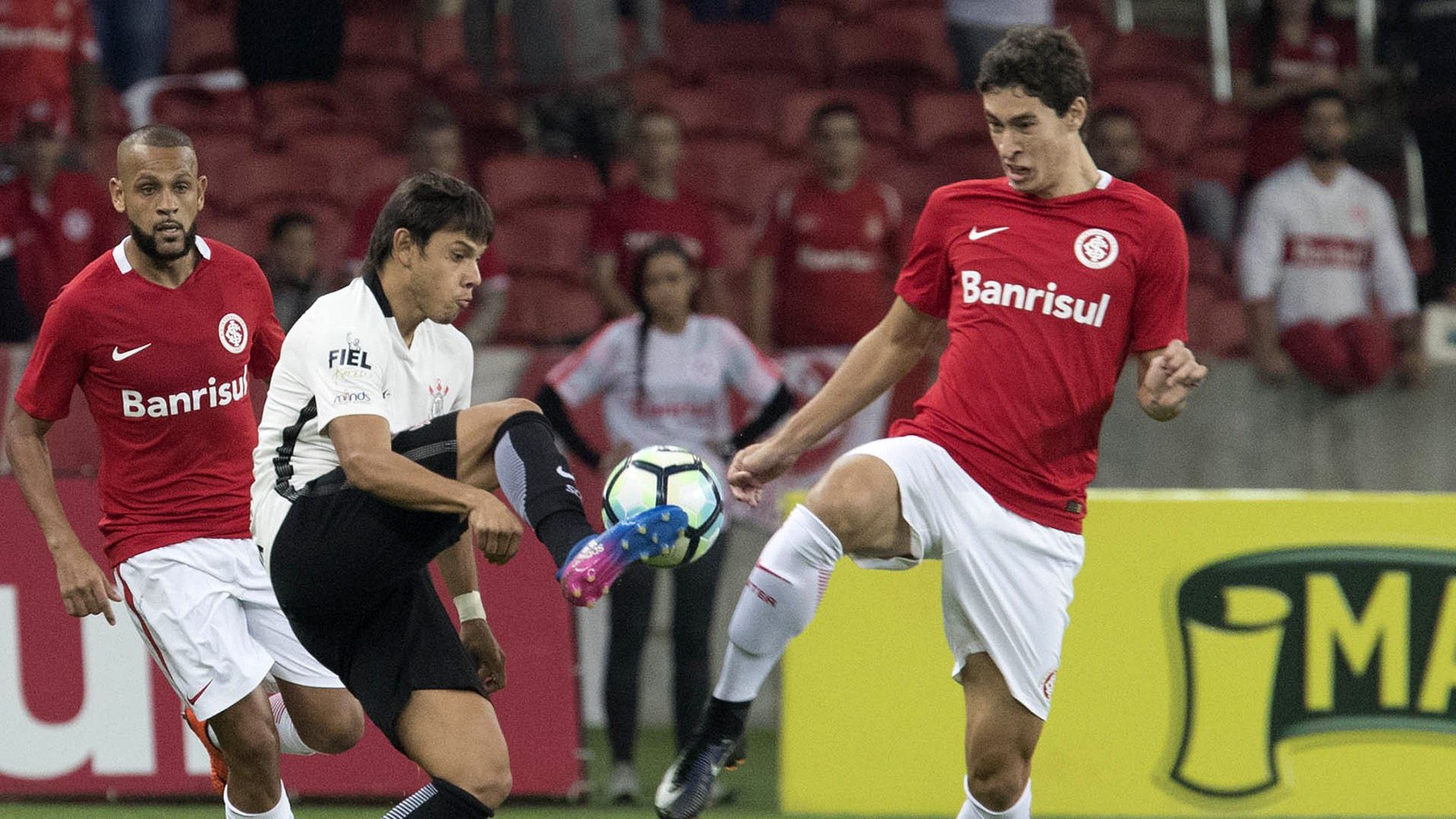 Angel Romero Rodrigo Dourado Internacional Corinthians Copa do Brasil 12042017