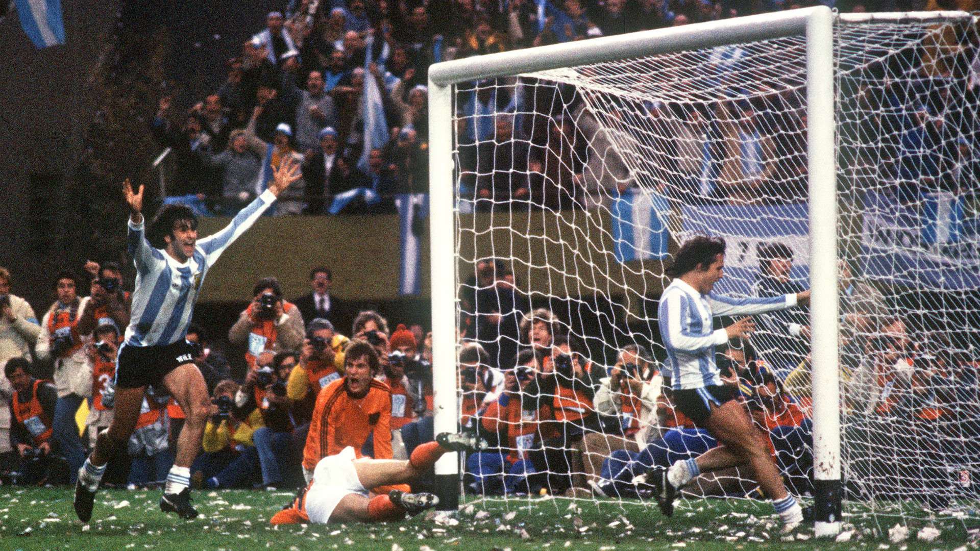 Mario Kempes Argentina Netherlands World Cup 1978 Final Match