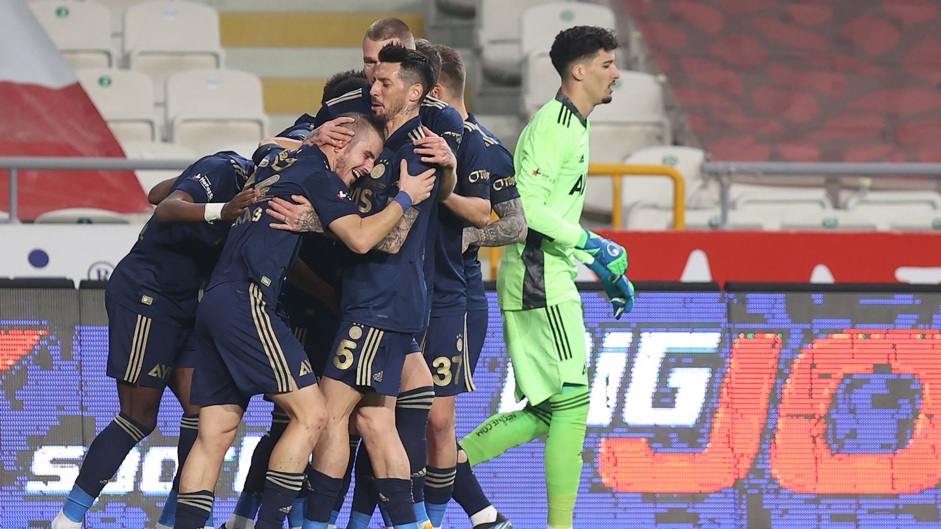 fenerbahce celebration 03/08/2021