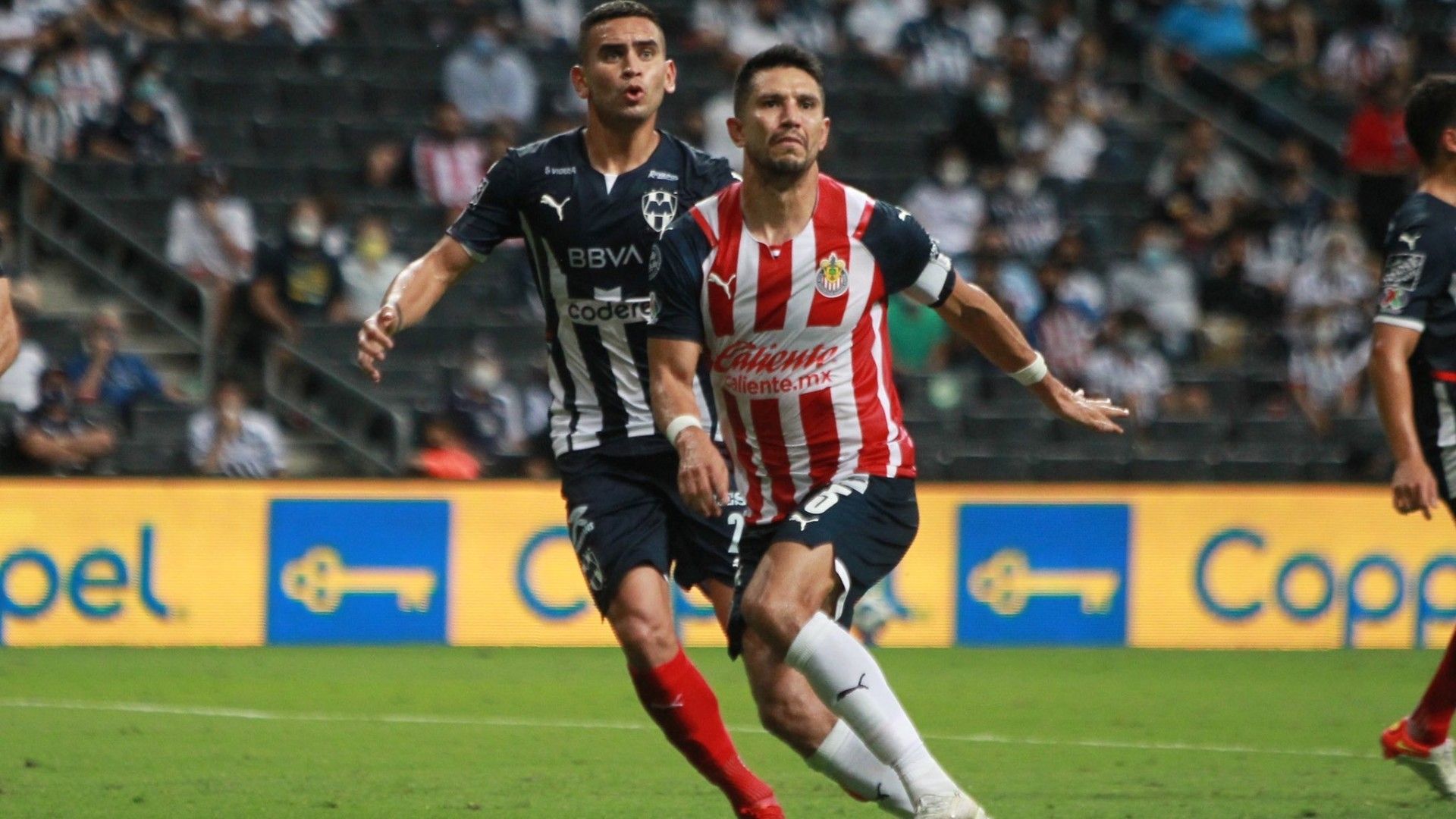 Jesús Molina Rayados Monterrey Chivas Apertura 2021