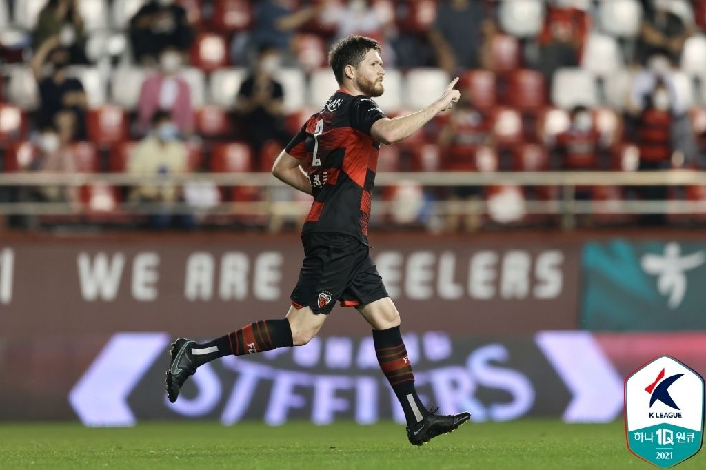 포항 그랜트 골