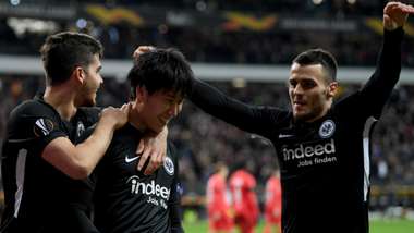 DAICHI KAMADA FILIP KOSTIC EINTRACHT FRANKFURT EUROPA LEAGUE 20022020