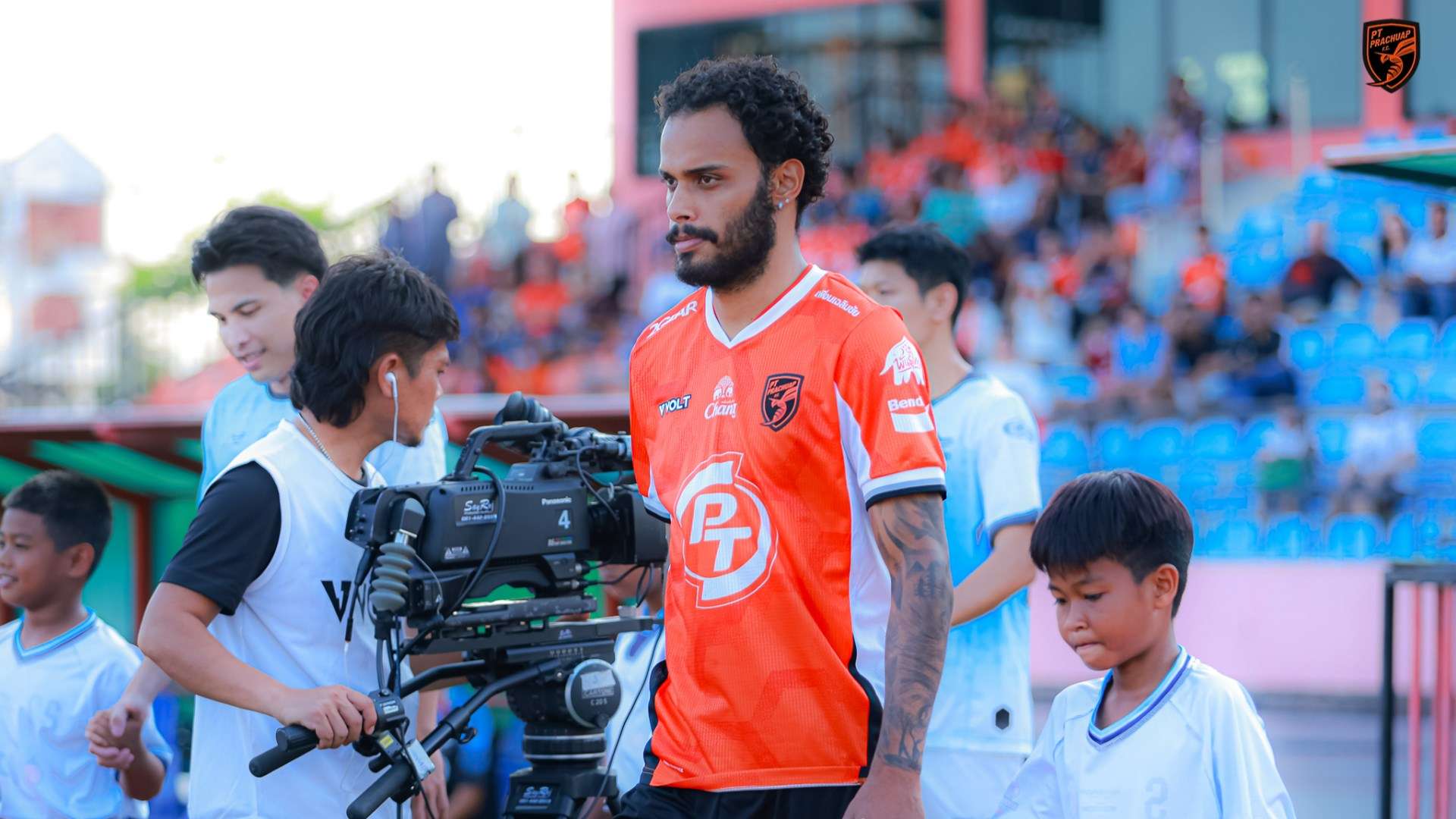 คริกอร์ โมราเอส