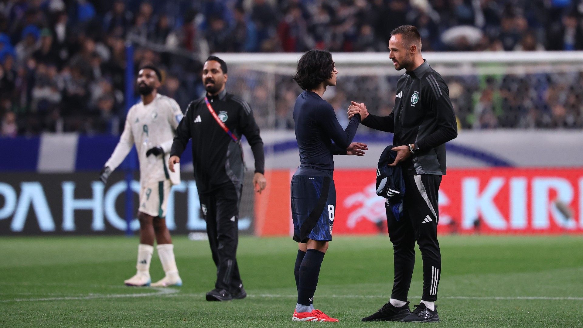 takumi minamino-japan-after match-20250325