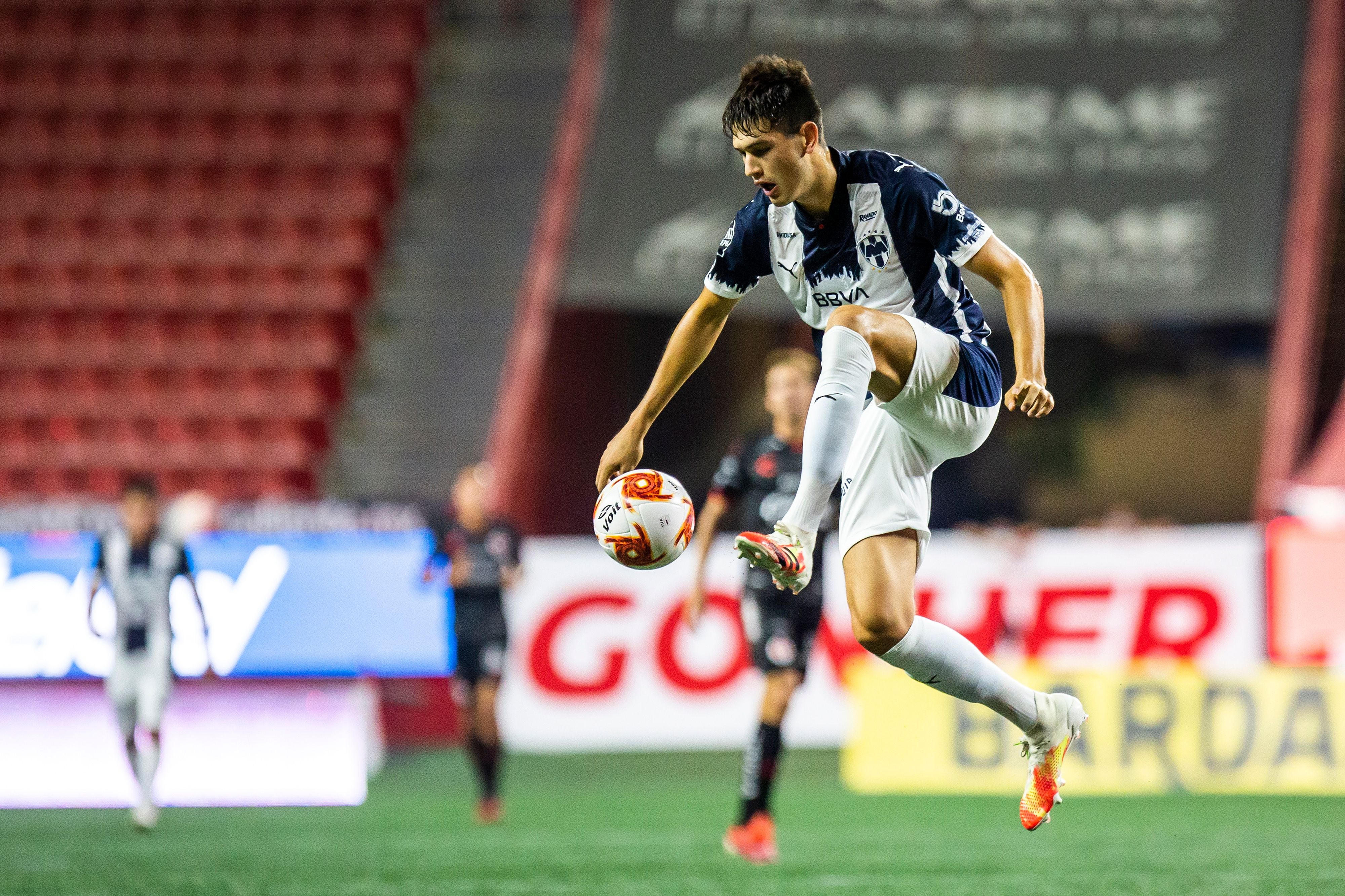 César Montes Monterrey 060121