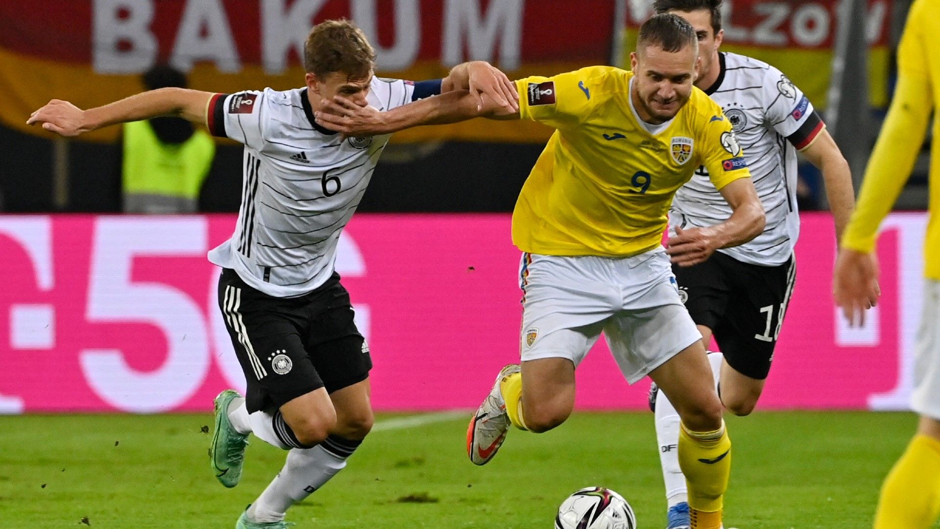 Joshua Kimmich Germany Romania 08102021