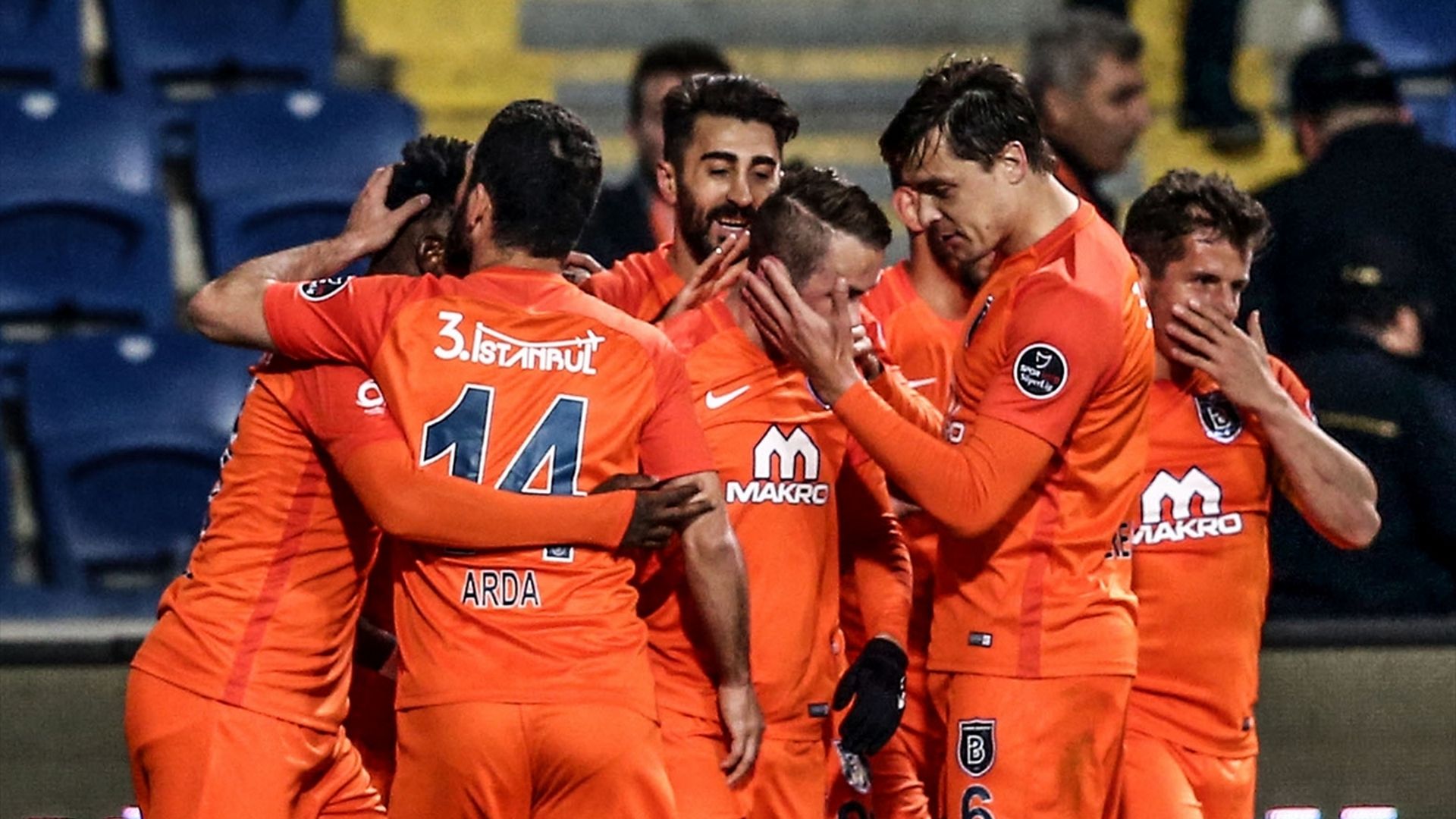 Basaksehir celebration 462018