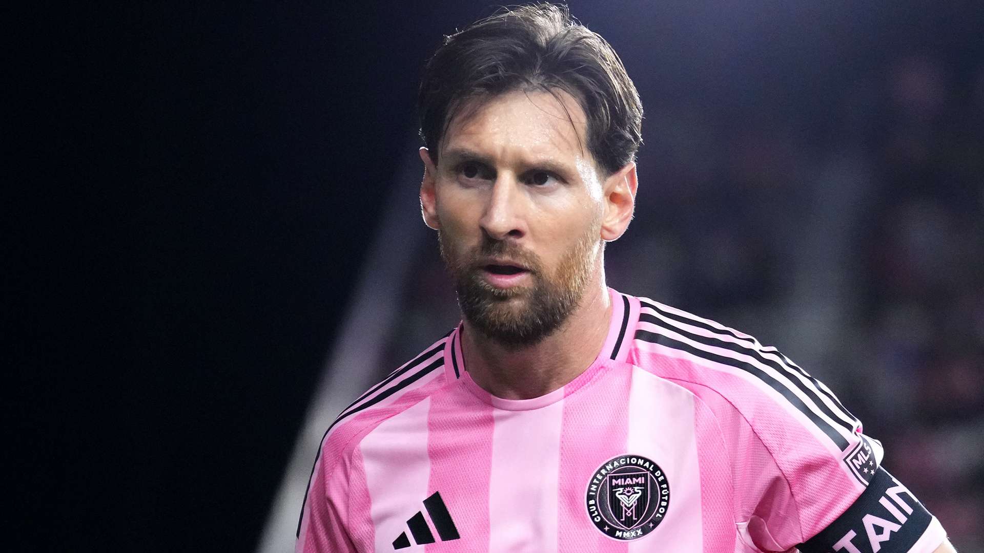 Lionel Messi Barcelona ile futbola veda edecek! İnter Miami ile masaya oturulacak