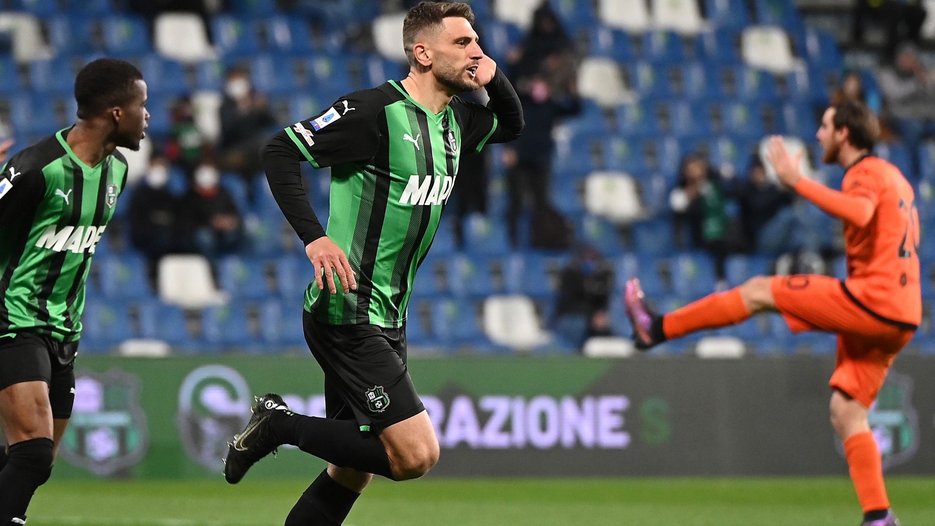 Berardi Sassuolo Spezia celebrating Serie A