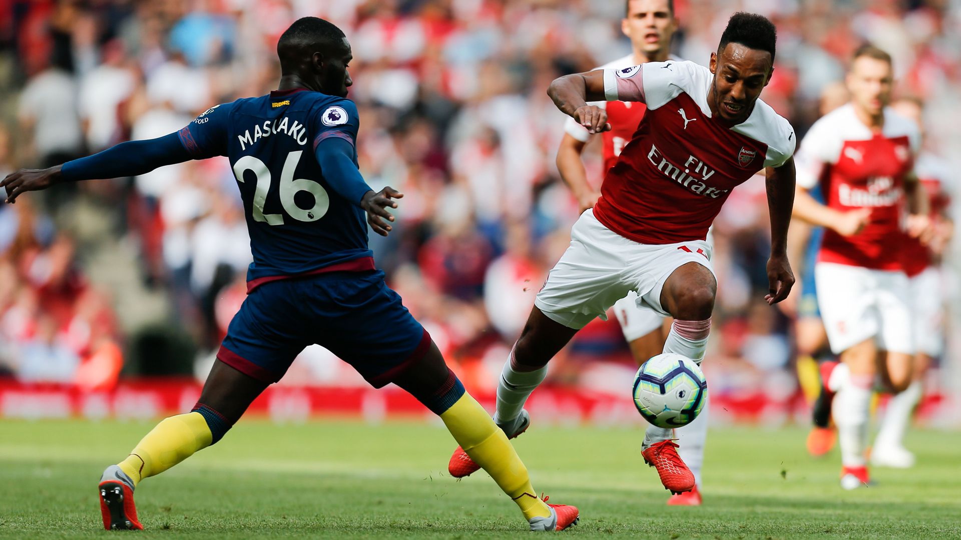 Arsenal West Ham Aubameyang Masuaku 25082018