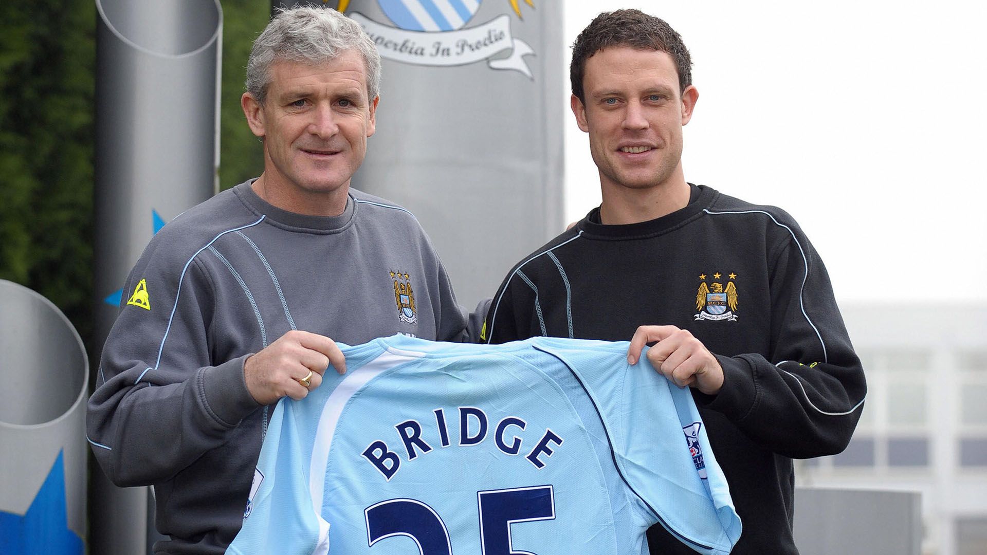 Mark Hughes Wayne Bridge Man City