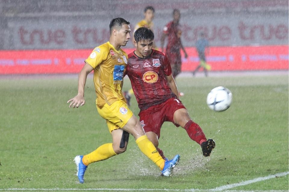 นิติพงษ์ เสลานนท์