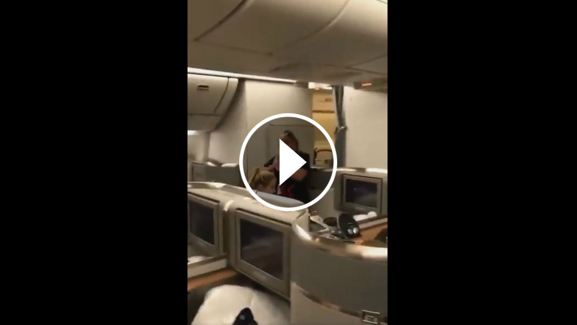 gfx vid azafata waka waka