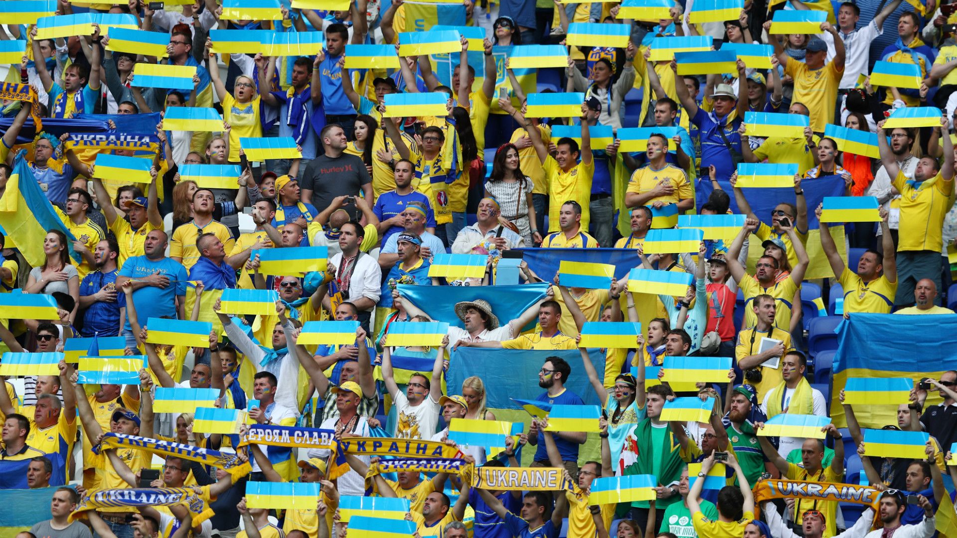 Fans Ukraine Northern Ireland European Championship 16062016