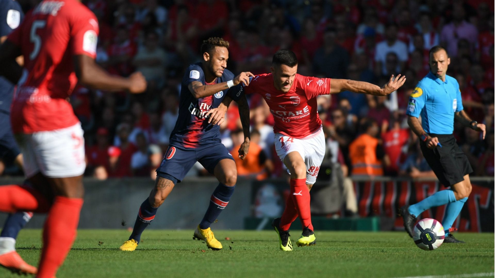 Antonin Bobichon Neymar Nimes PSG 01092018