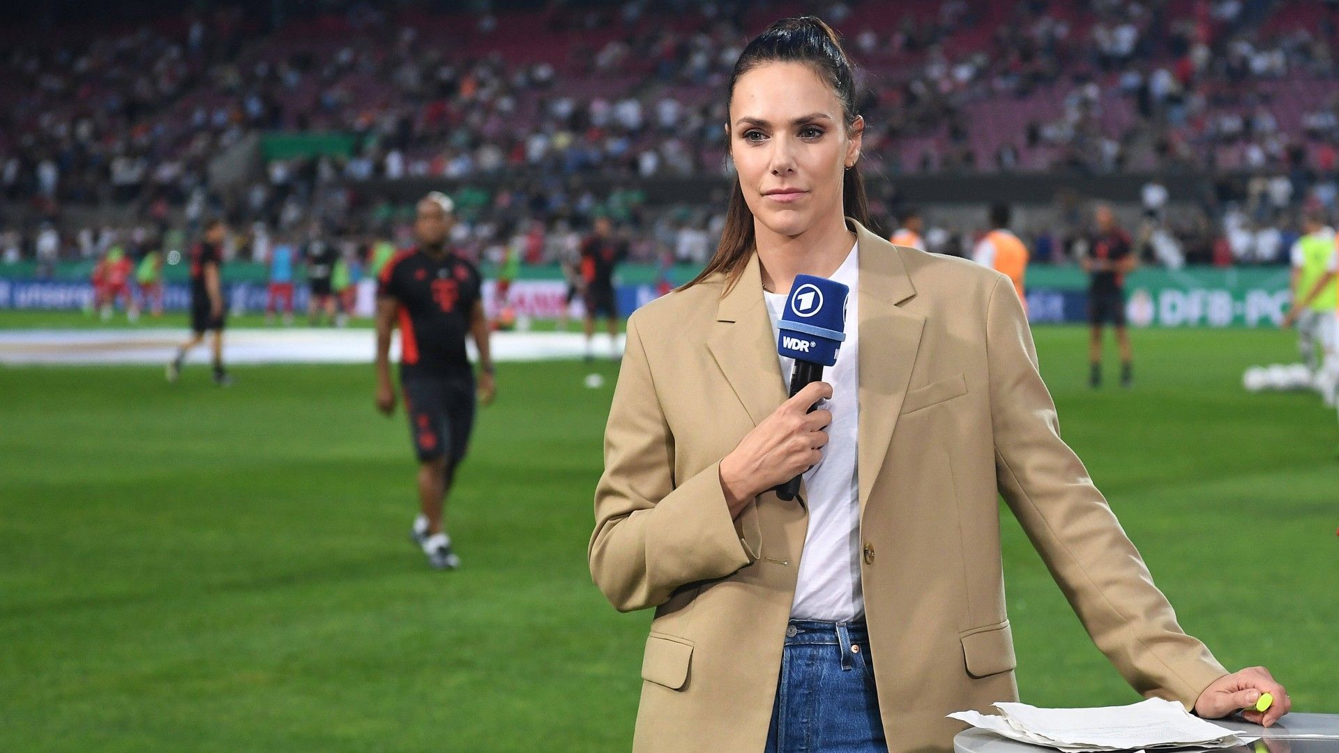 GER ONLY Esther Sedlaczek ARD