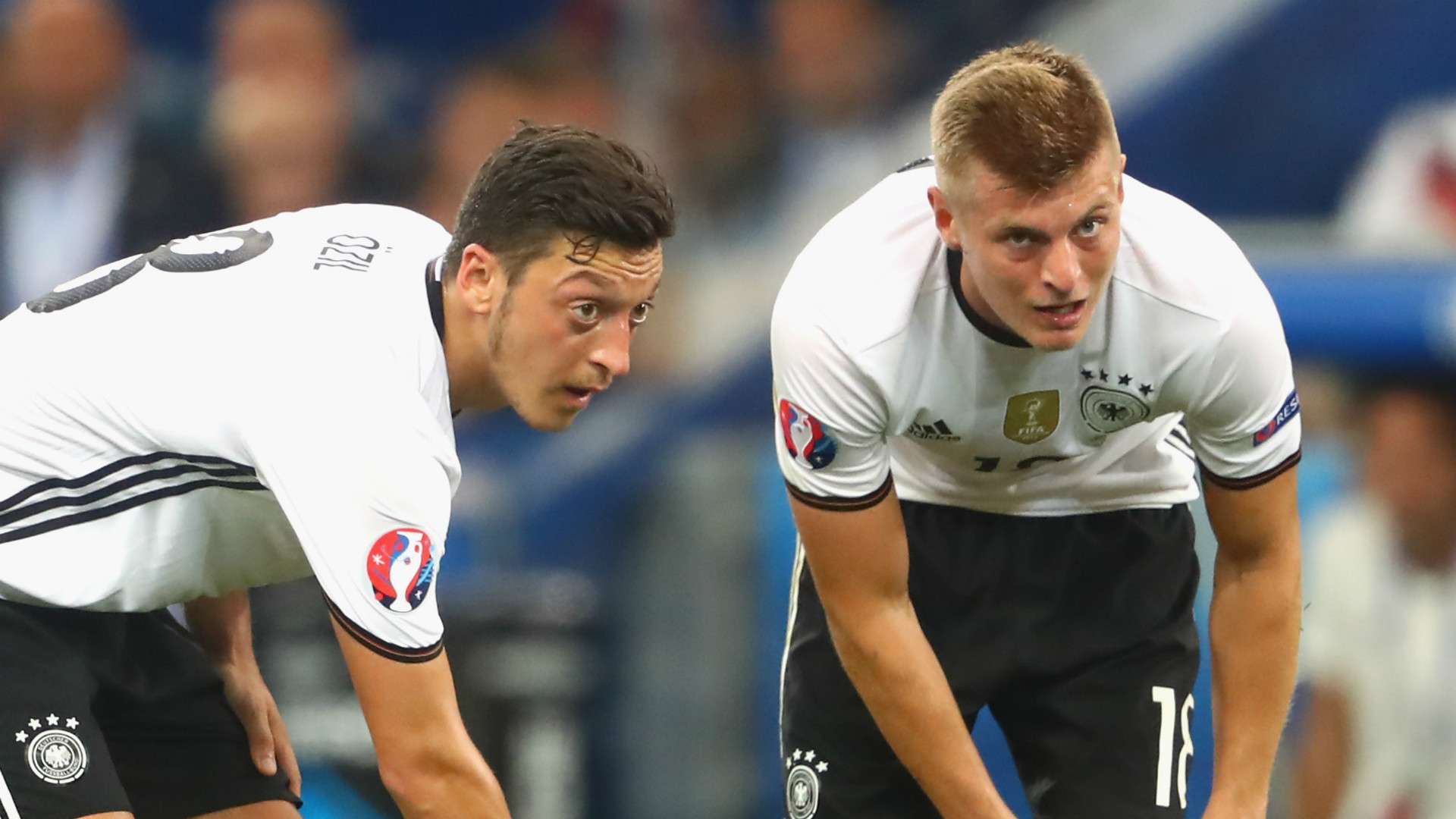 Mesut Ozil Toni Kroos Germany 2016