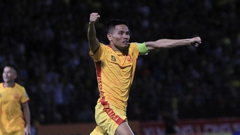 Le Van Thang Thanh Hoa vs HAGL Round 18 V.League 2019